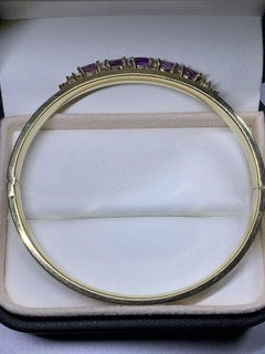 14K Gold Diamond And Amethyst Antique Bangle Bracelet In Yellow Gold Vintage.