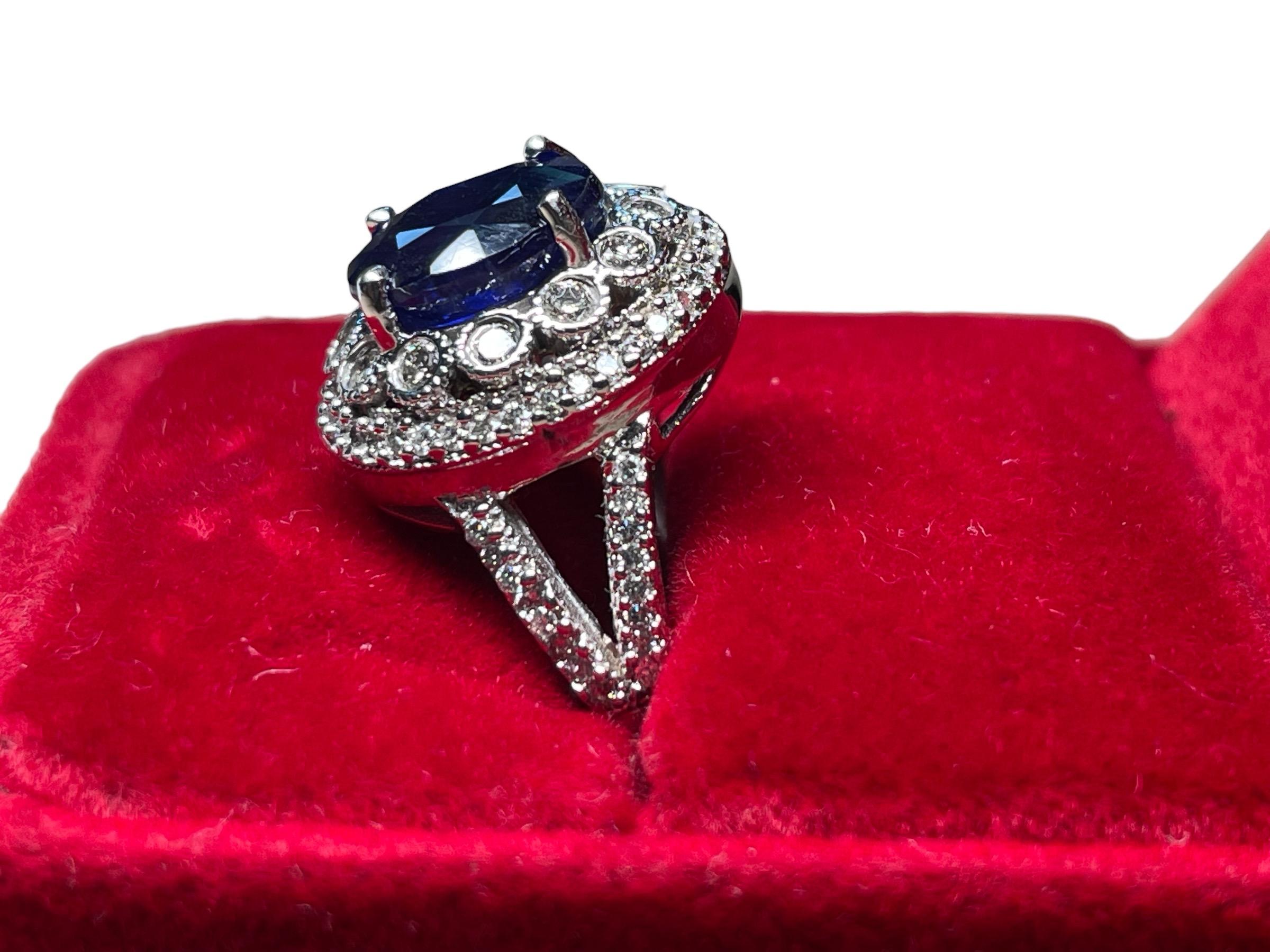 Ring aus 14 Karat Gold mit Diamant und Saphir im Zustand „Gut“ im Angebot in Guaynabo, PR