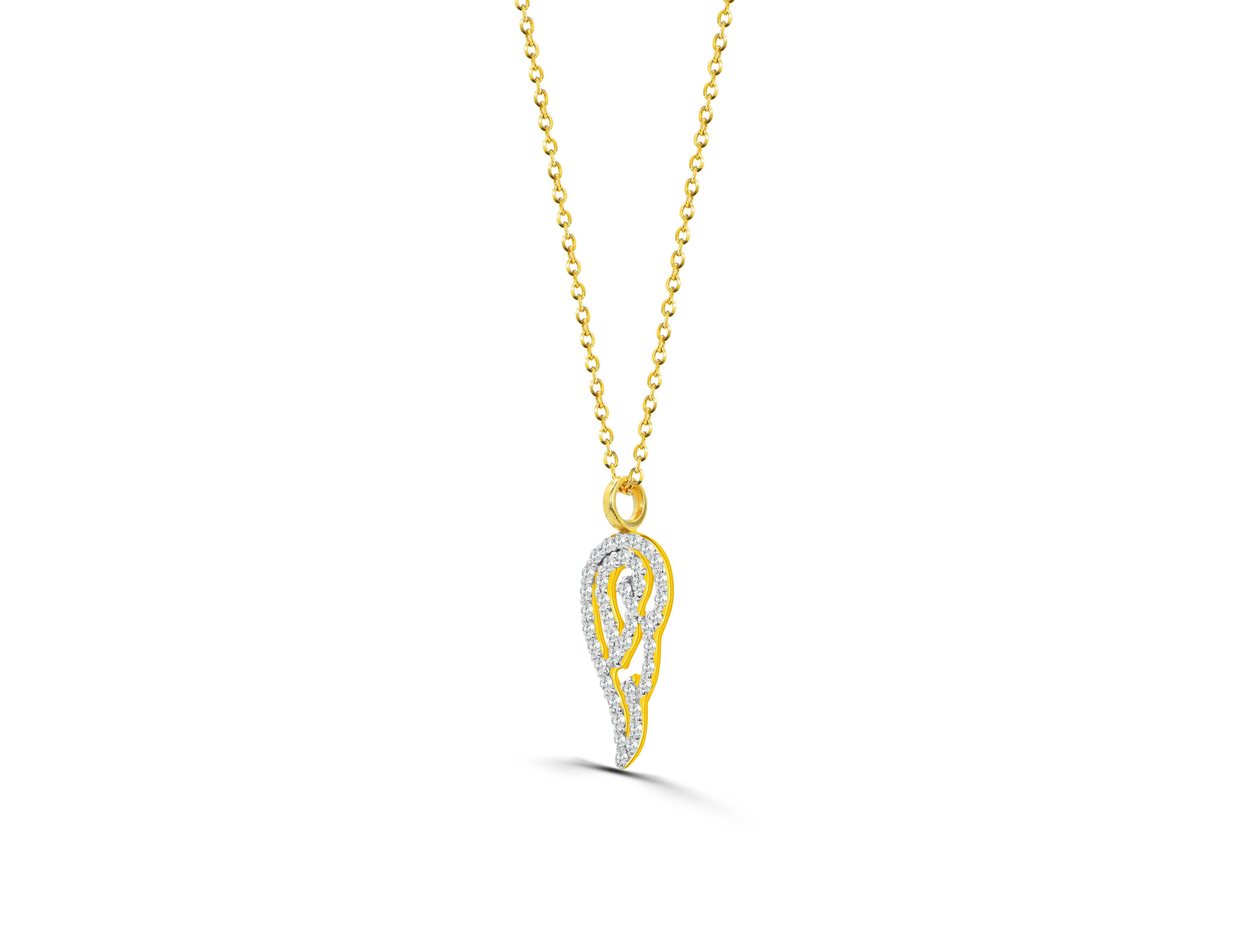 Moderne Collier en or 14K avec aile d'ange en diamant Pendentif de protection de l'ange en vente