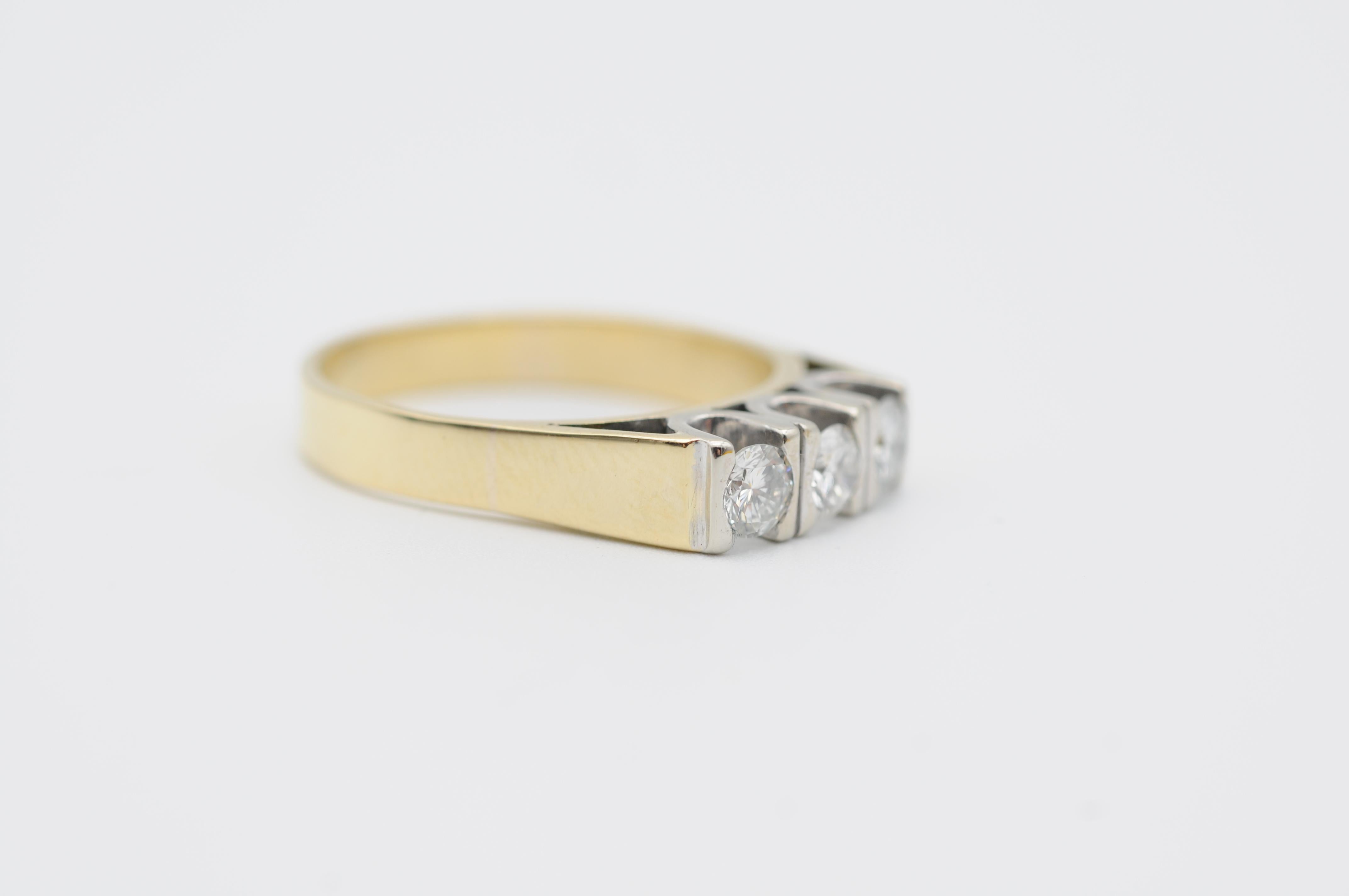 14k Gold Diamond Band Ring of 0.60 Carat For Sale 4