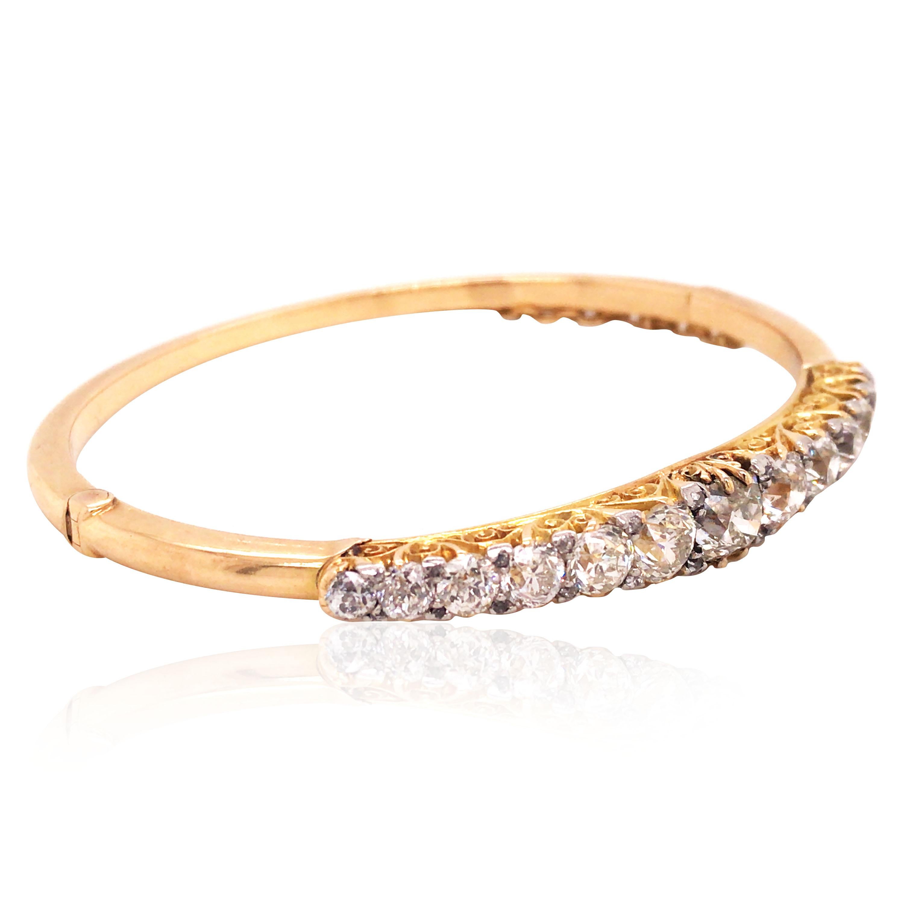 Taille ronde Bracelet en or 14K avec diamant en vente
