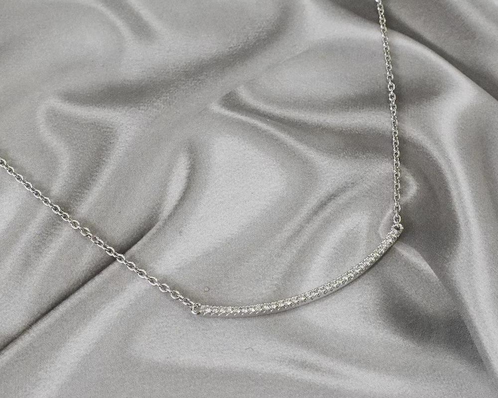 Round Cut 14k Gold Diamond Bar Necklace Curved Bar Necklace Bridal Necklace For Sale