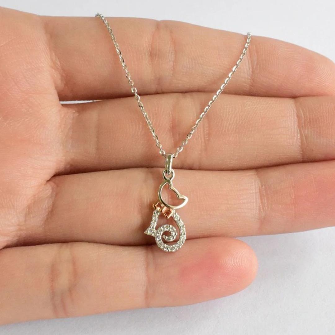 Round Cut 14k Gold Diamond Cat Charm Necklace Cute Kitty Pendant Necklace For Sale