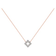 Collier pendentif breloque carré fleur trèfle en or 14 carats et diamants