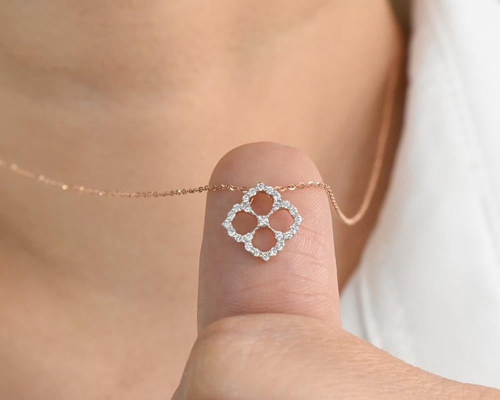 Round Cut 14k Gold Diamond Clover Necklace Simple Minimal Necklace For Sale