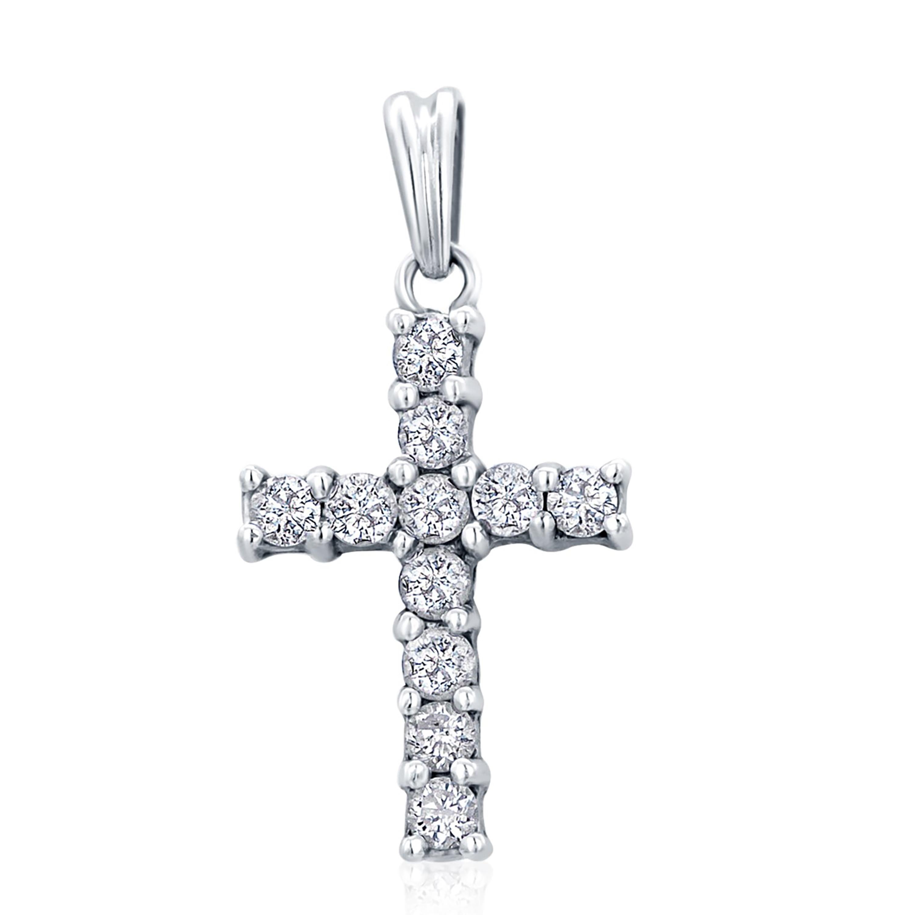 14k Gold Diamond Cross Pendant Necklace In Good Condition In New York, NY
