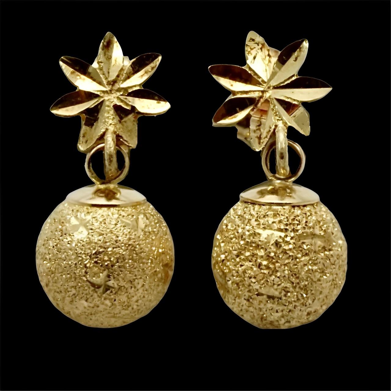14K Gold Diamond Cut Flower and Textured Ball Earrings For Sale 3