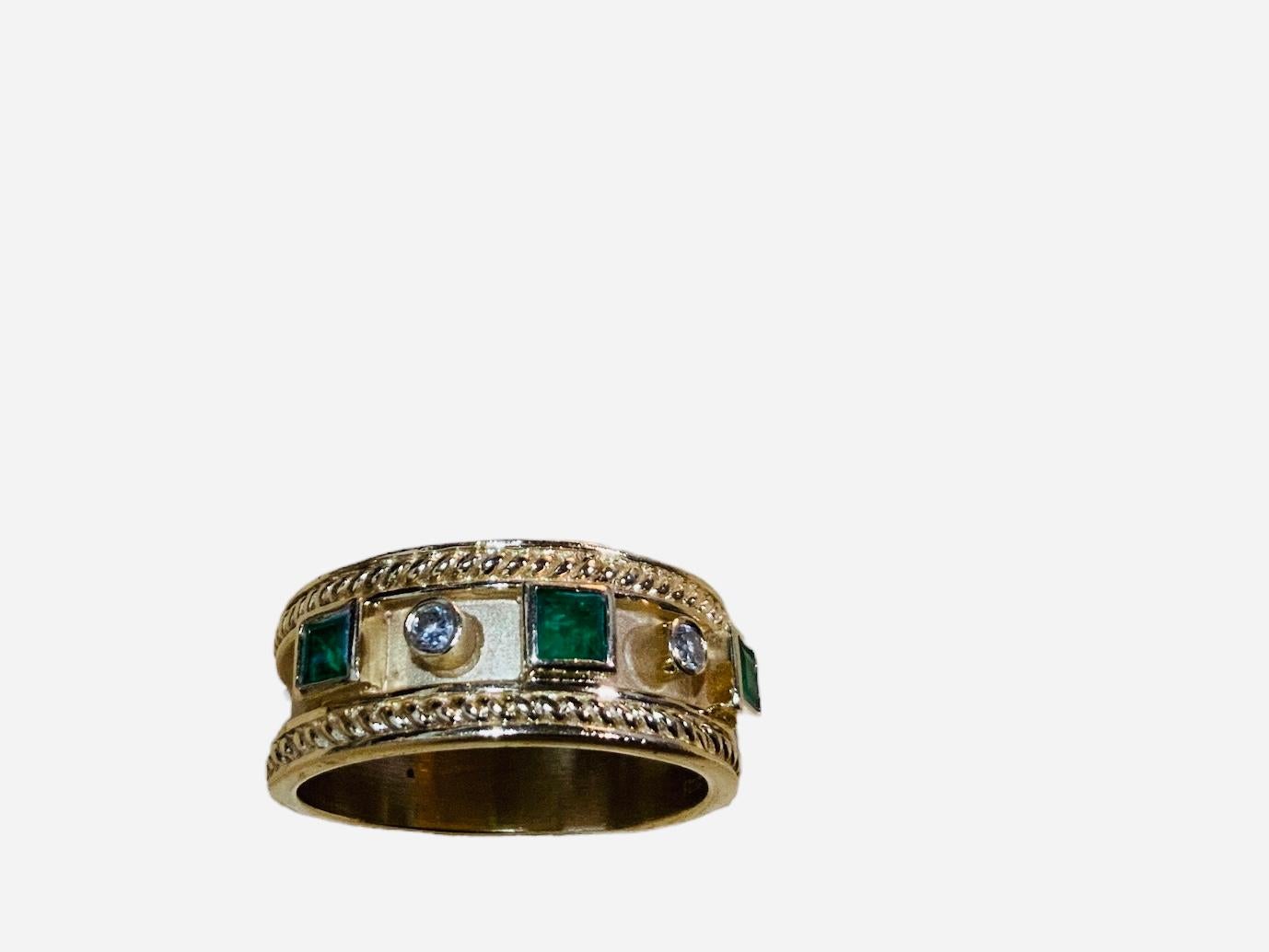 14 Karat Gold Diamant-Smaragd-Ring (Carréeschliff)