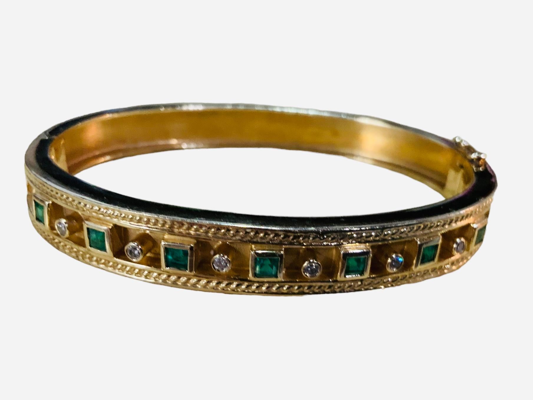 14k Gold Diamond Emerald Bracelet For Sale 3