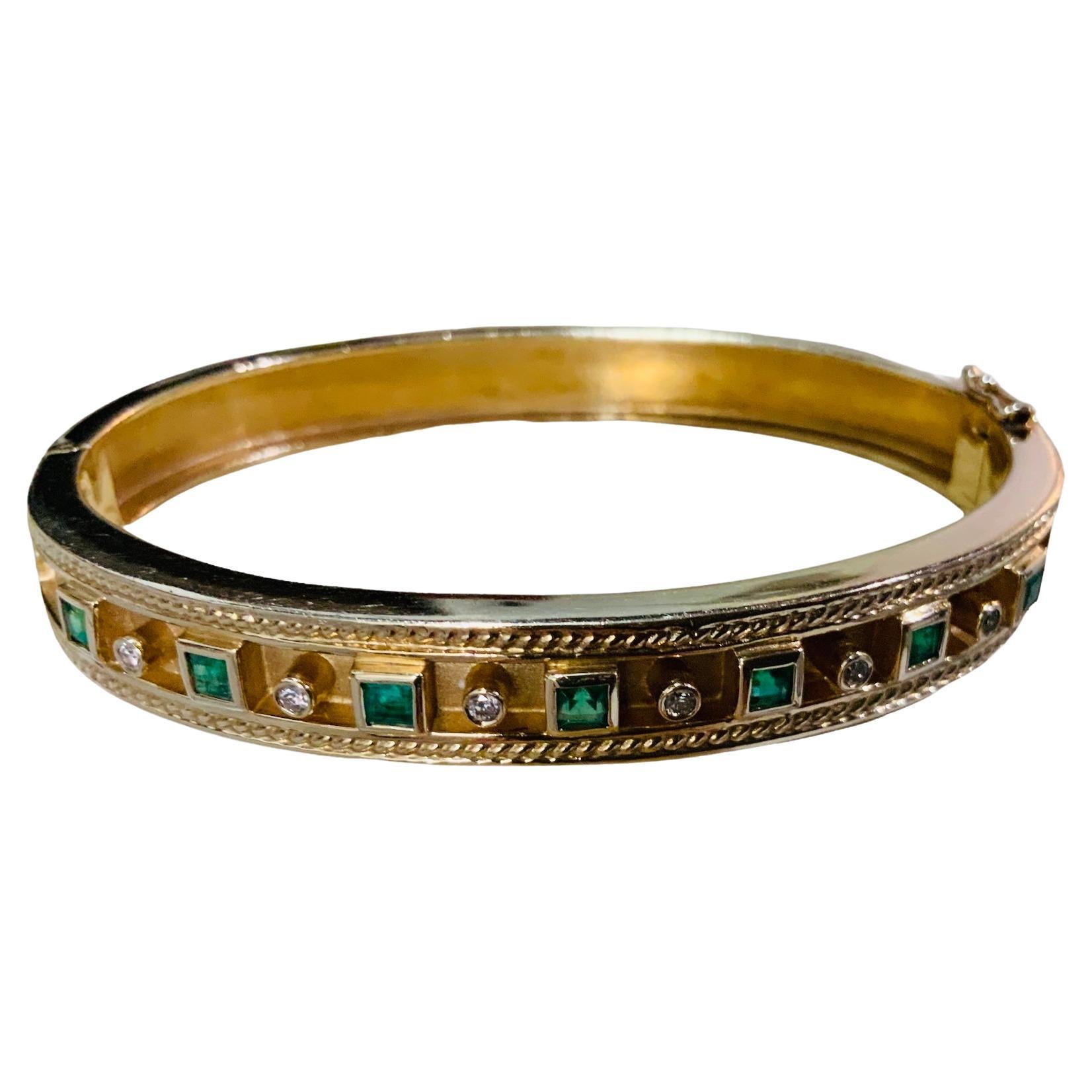 14k Gold Diamond Emerald Bracelet For Sale