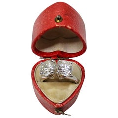 Verlobungsring aus 14 Karat Gold mit Diamanten