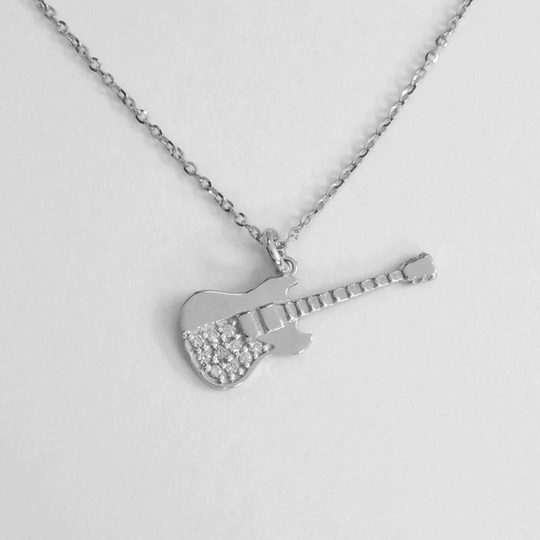 14k Solid Gold Diamant Gitarre Charme Anhnger Halskette Diamant Gitarre Halskette im Zustand „Neu“ im Angebot in Bangkok, TH