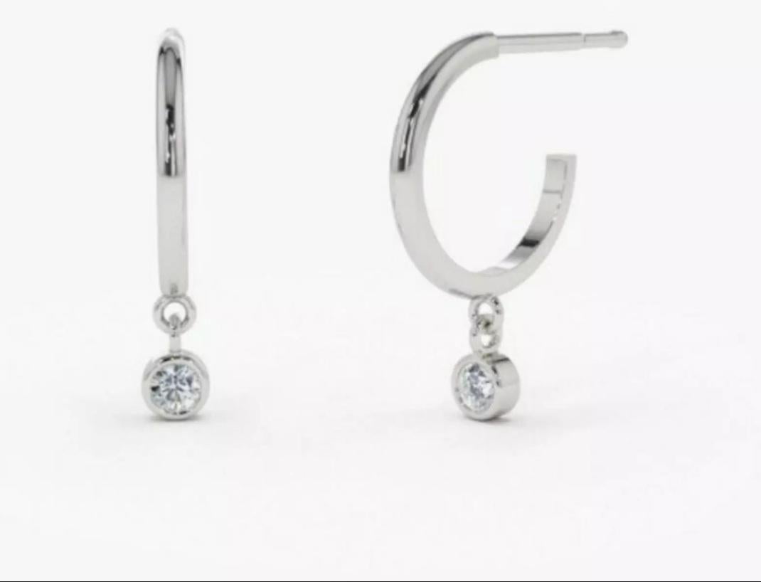 14K Gold Diamond Hoop Earrings Dangling diamond earrings Wedding Gift For Women In New Condition For Sale In Chicago, IL