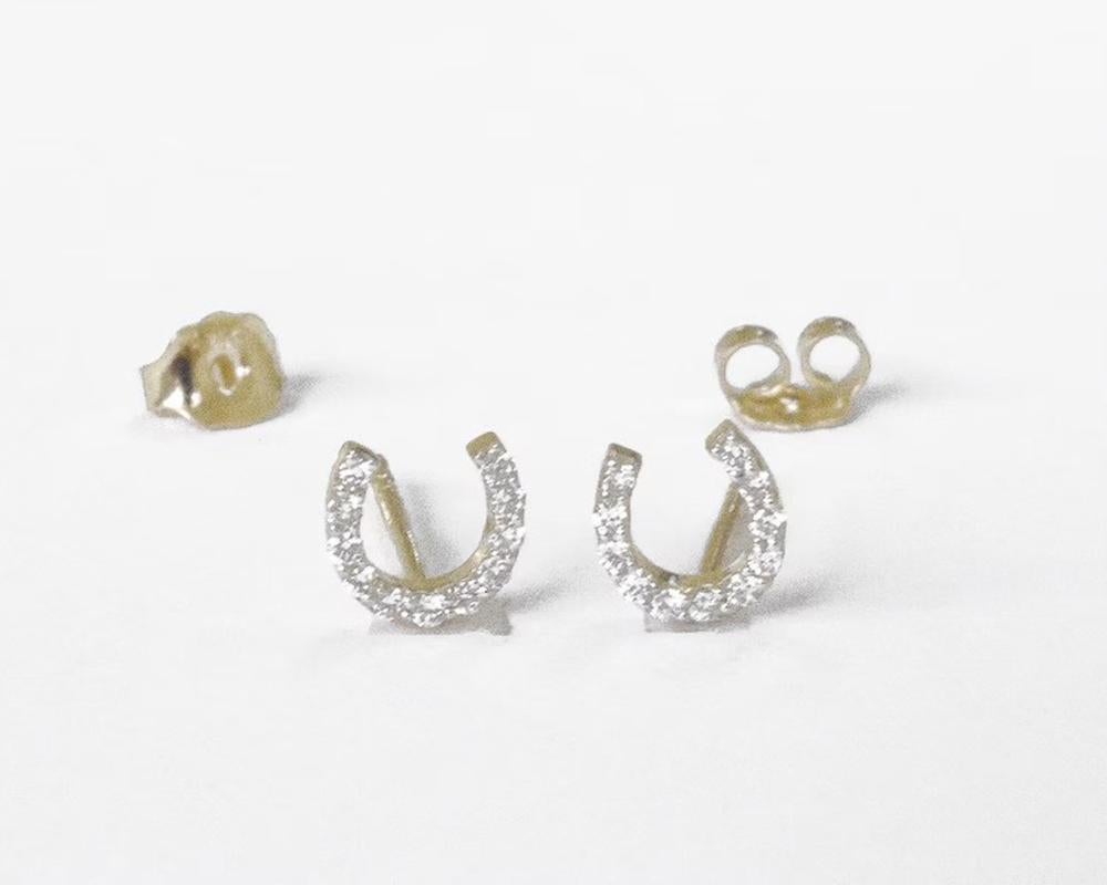 Modern 14k Gold Diamond Horseshoe Studs Earrings Horseshoe Minimal Everyday Earrings For Sale