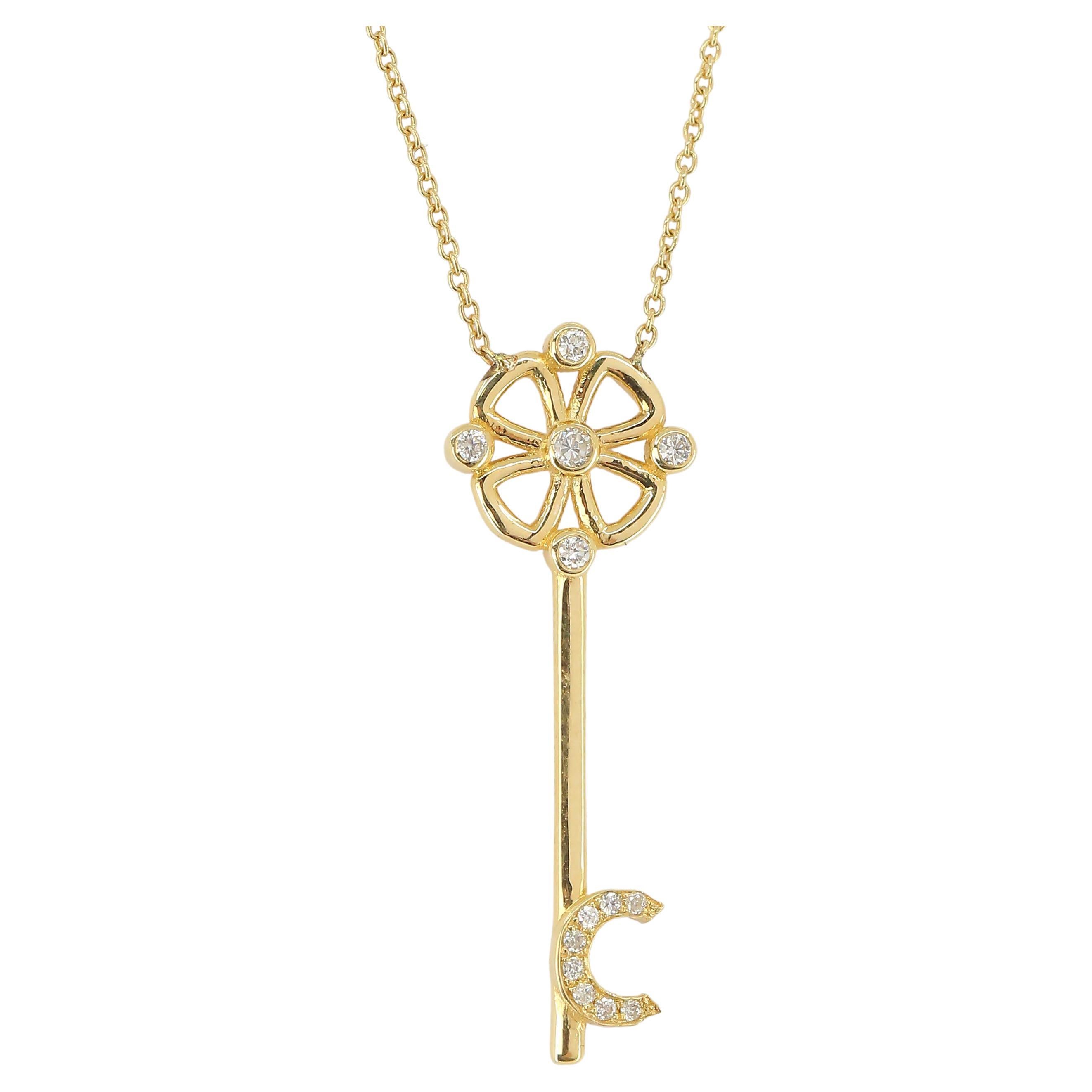 14K Gold Diamond Key Charm Necklace For Sale