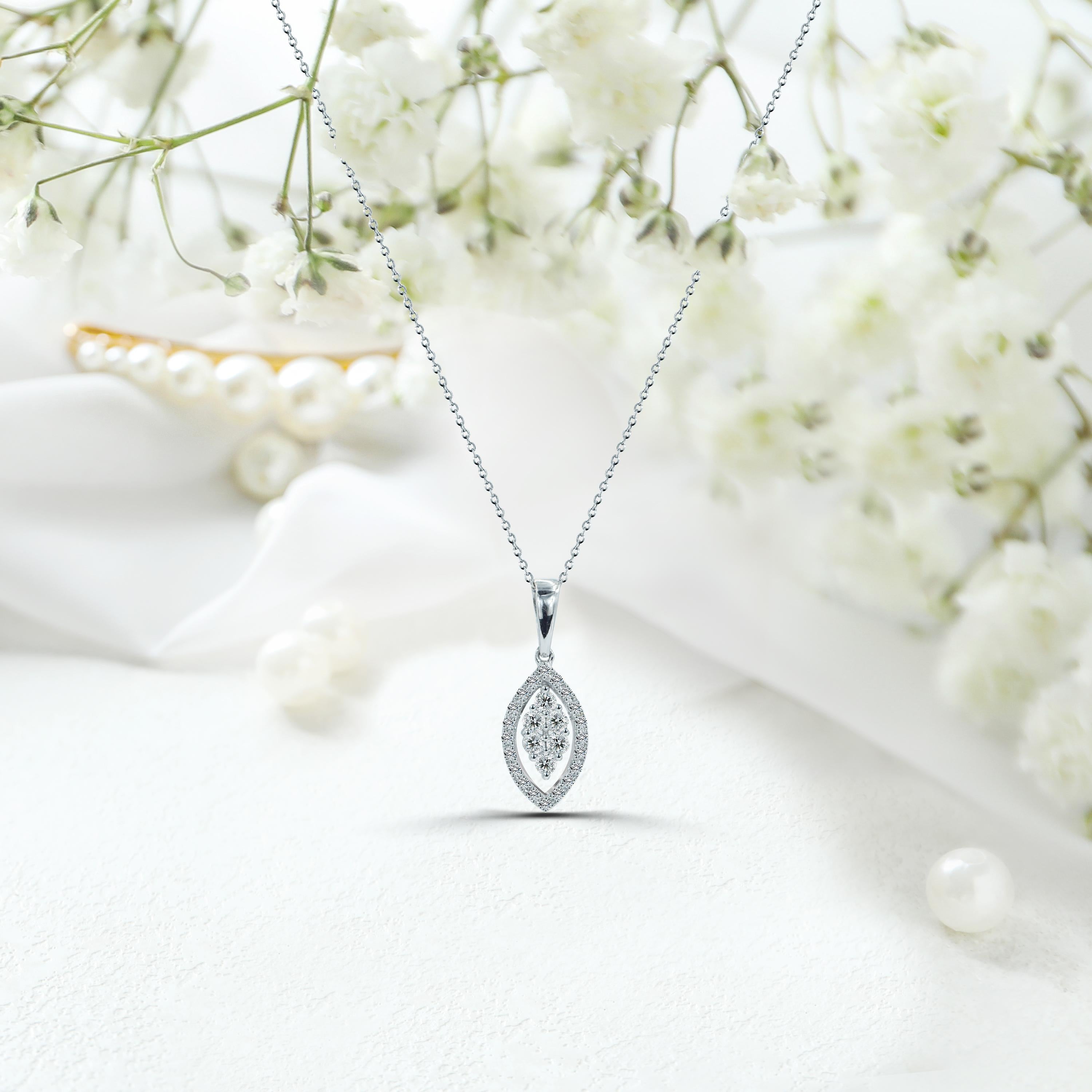 14K Gold Diamant-Marquise-Halo-Diamant-Halskette mit Marquise-Diamant-Anhänger im Zustand „Neu“ im Angebot in Bangkok, TH