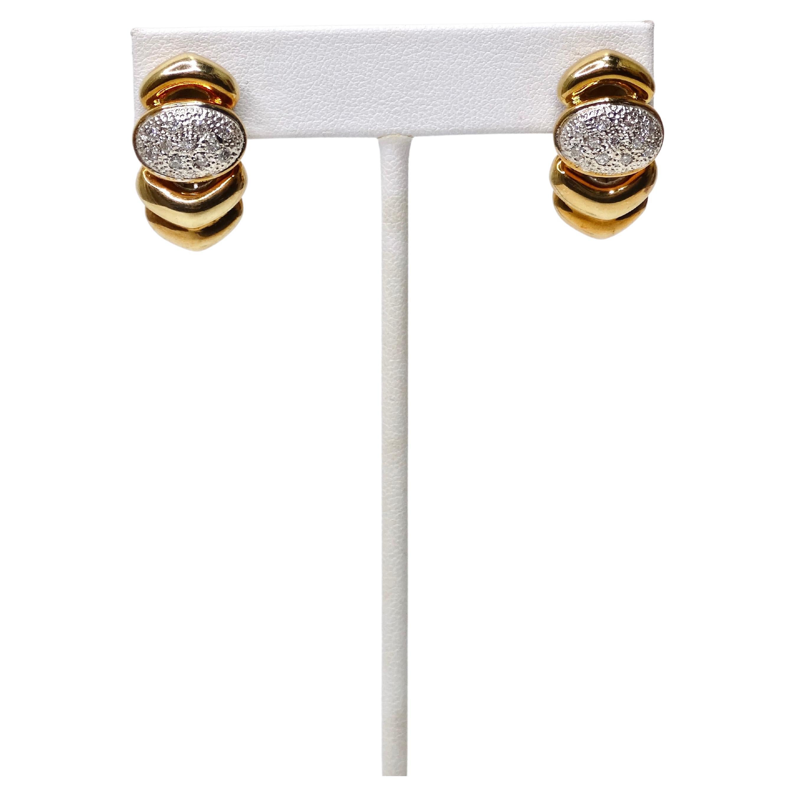 Louis Vuitton B Blossom White MOP & Monogram Flower Padlock Pendant Female  Yellow Gold Diamonds Earrings