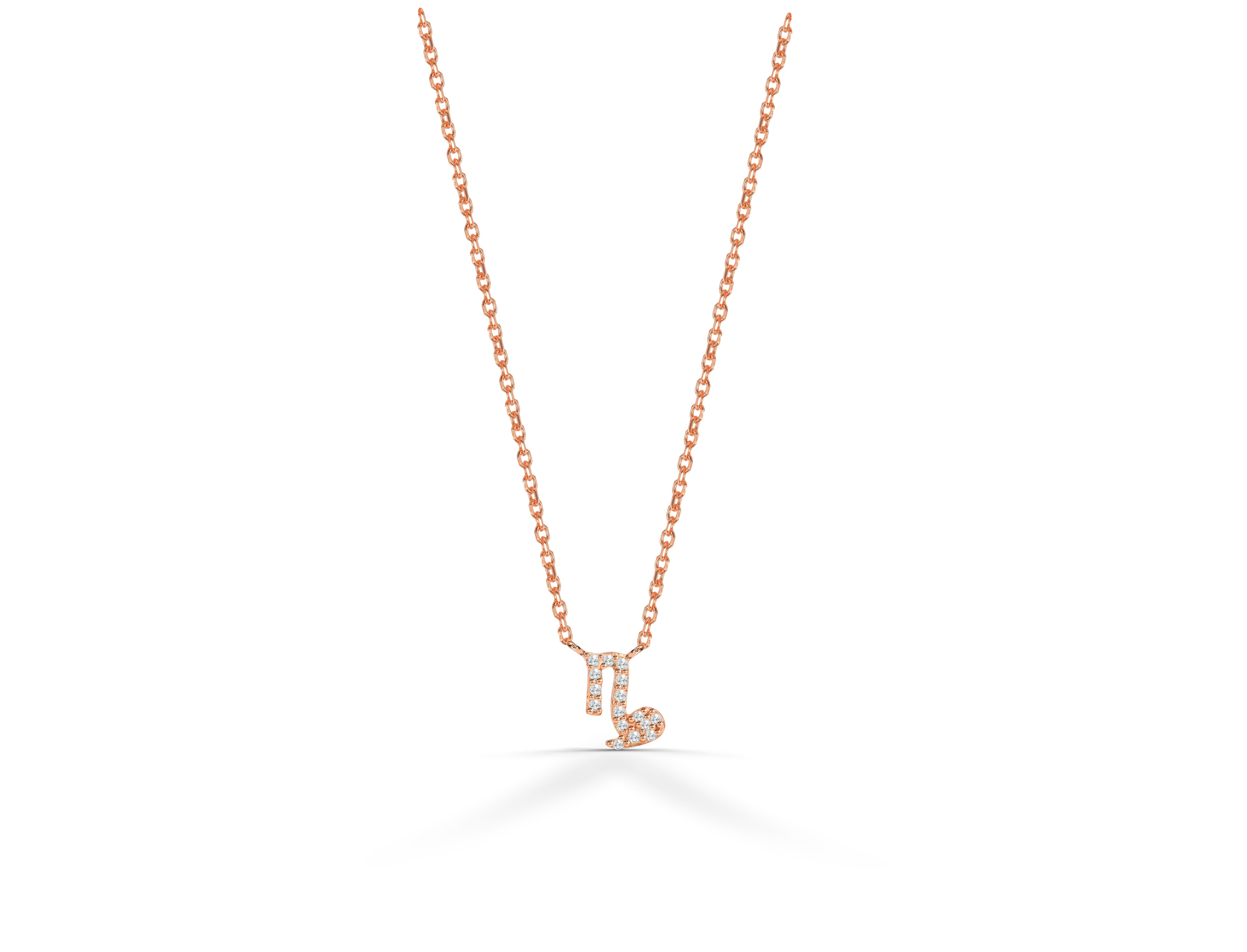 Collier signe de naissance signe du zodiaque Capricorn en or 14 carats et diamants en vente