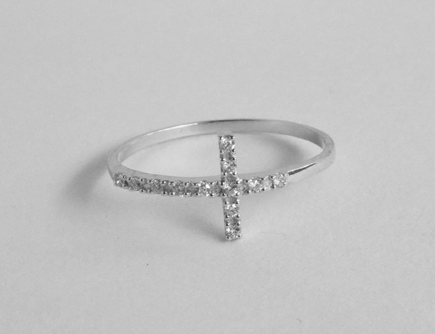 For Sale:  14k Gold Diamond Sideways Cross Ring Diamond Wedding Band 5