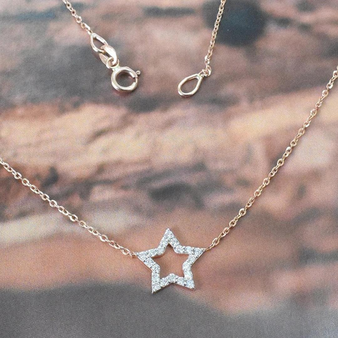 Round Cut 14K Gold Diamond Star Necklace Minimalist Charm Necklace For Sale