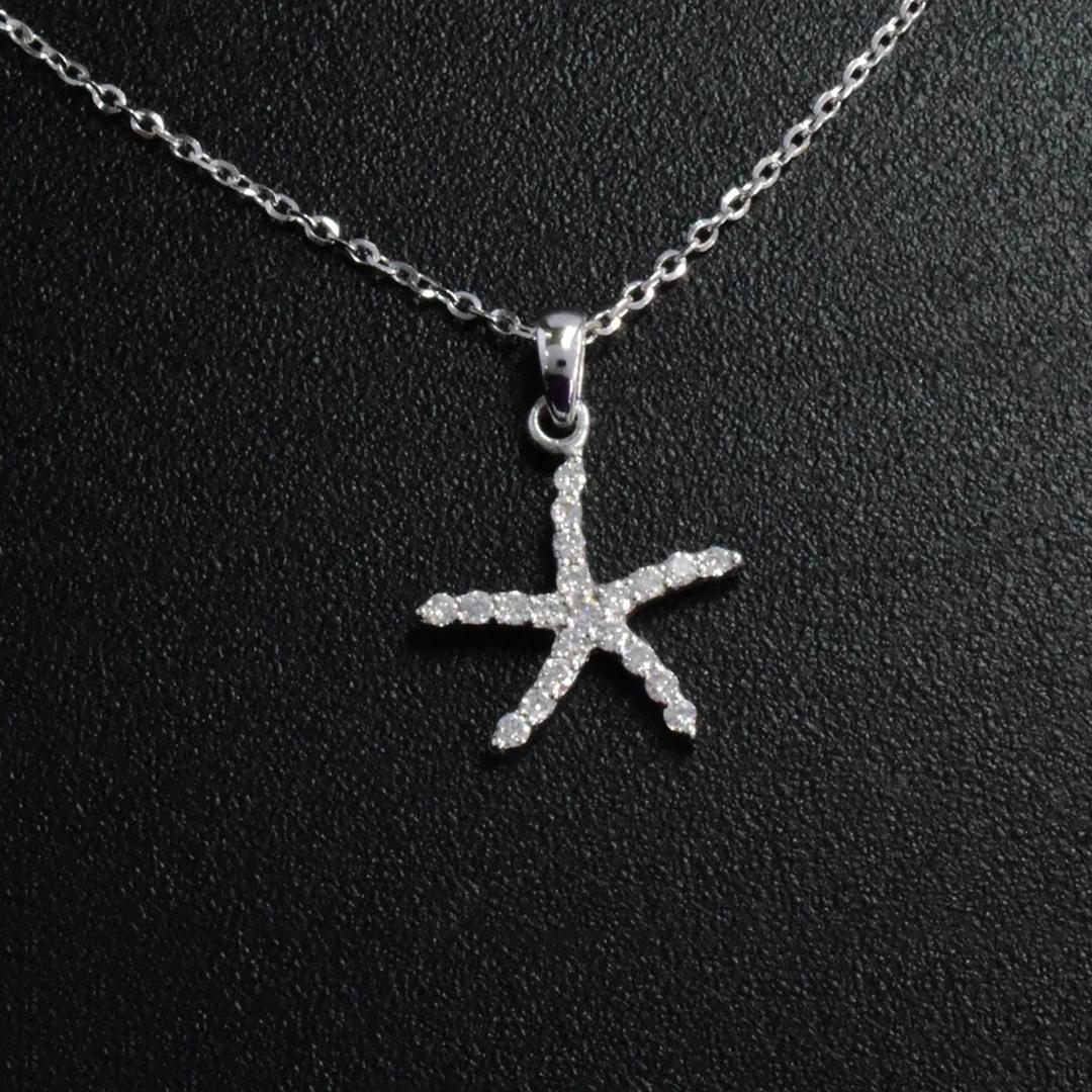 14k Gold Diamond Starfish Necklace Nautical Starfish Charm Pendant In New Condition For Sale In Bangkok, TH