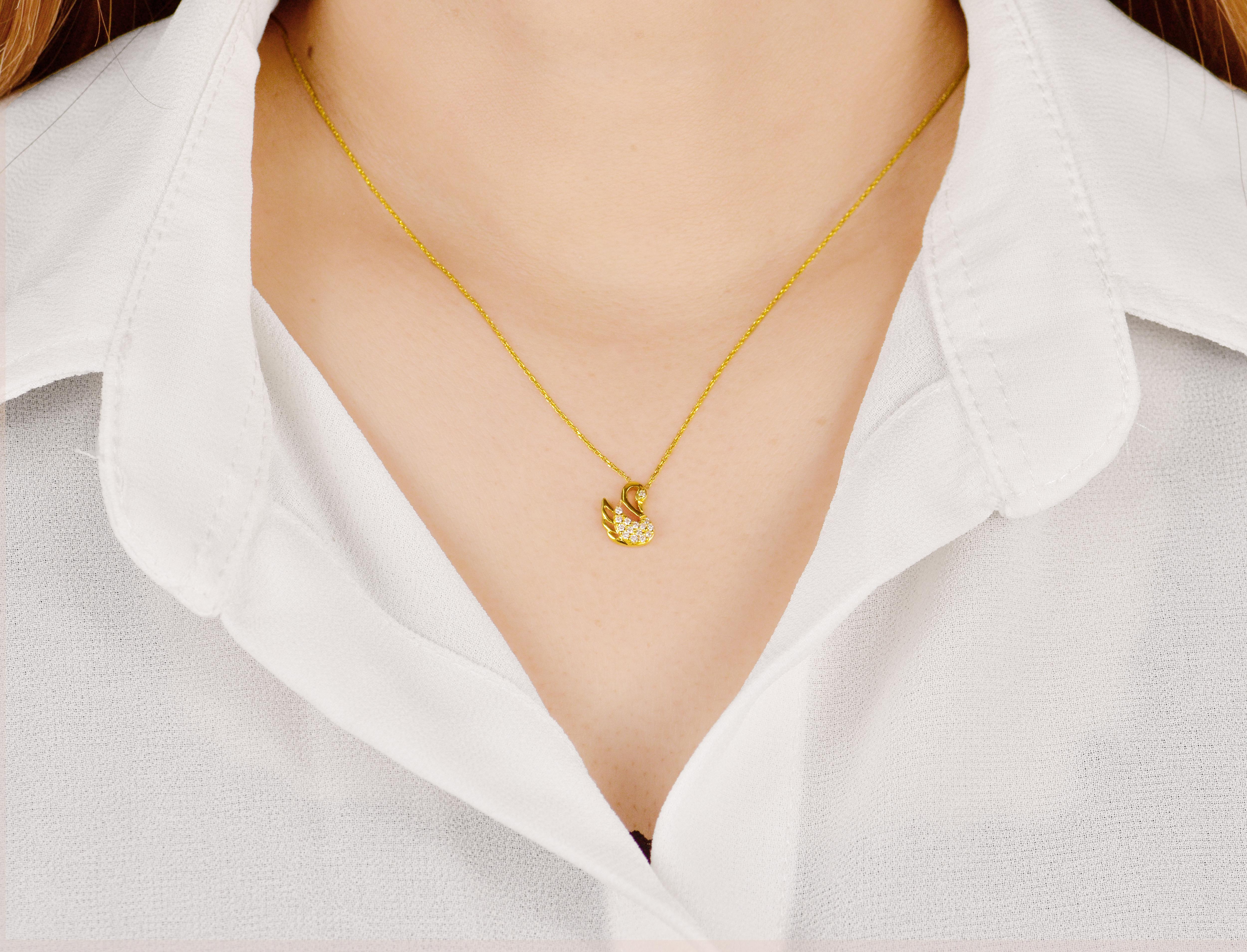 14k Gold Diamond Swan Necklace Lucky Swan Minimal Diamond Necklace For Sale 5