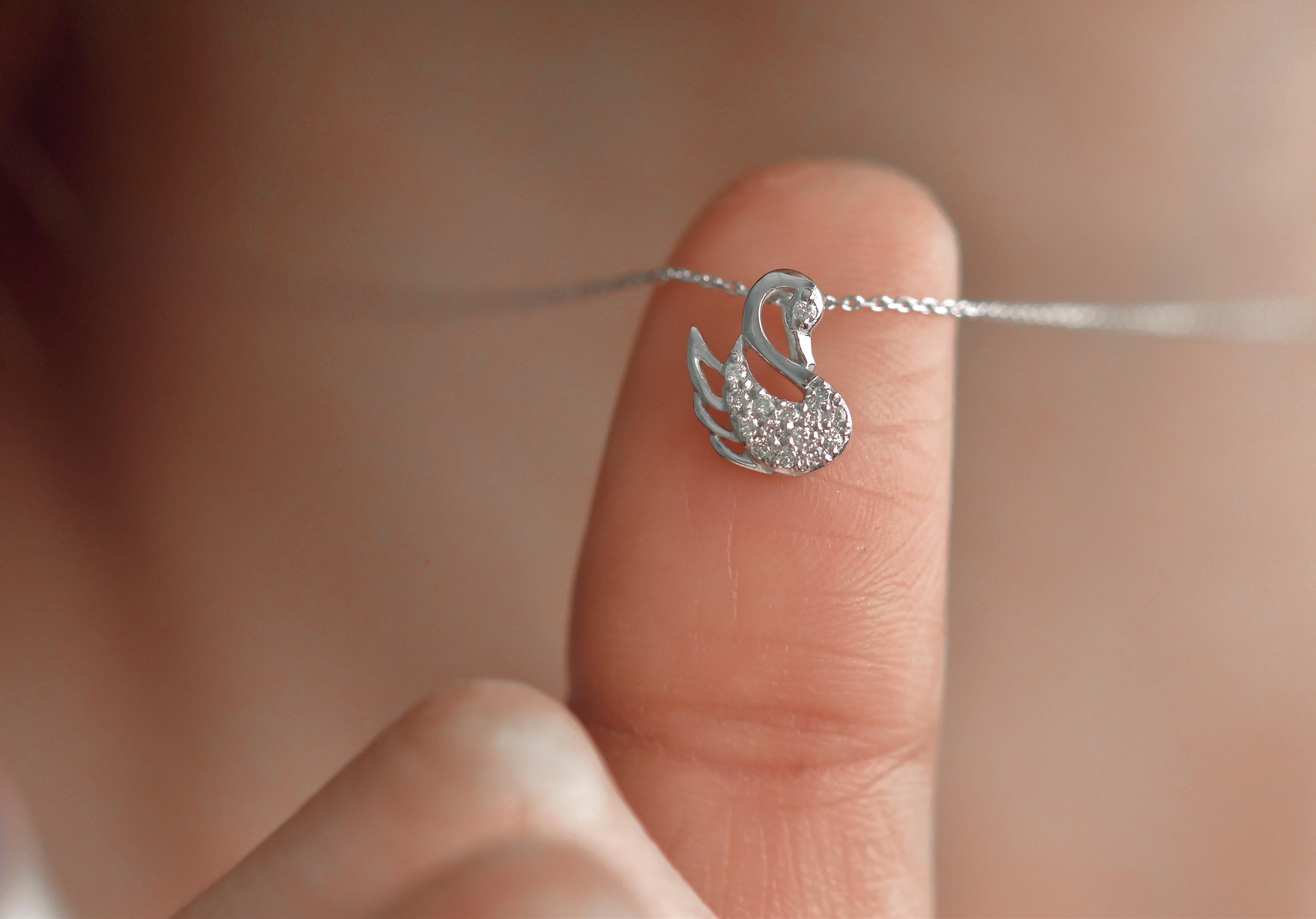 Round Cut 14k Gold Diamond Swan Necklace Lucky Swan Minimal Diamond Necklace For Sale