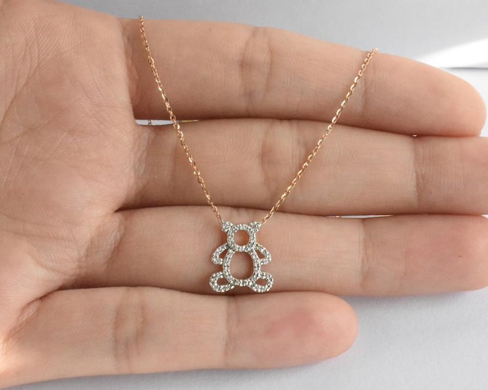 Round Cut 14k Gold Diamond Teddy Bear Charm Necklace For Sale