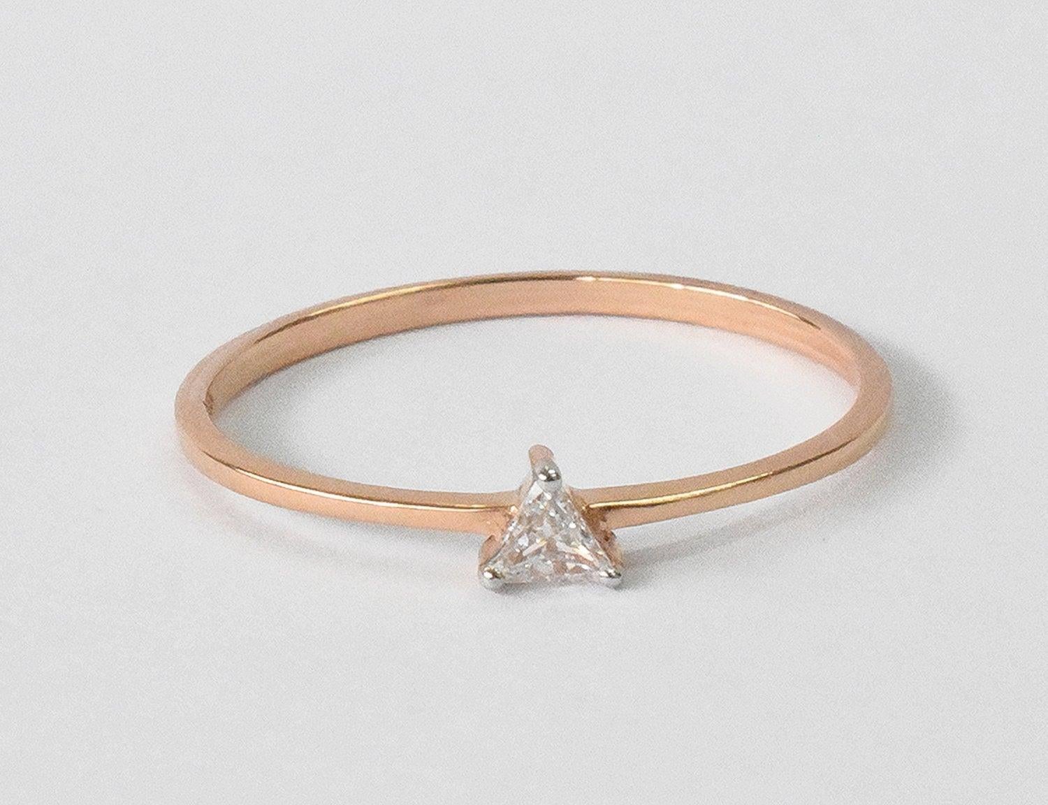 For Sale:  14k Gold Diamond Triangle Solitaire Diamond Triangle Ring 2