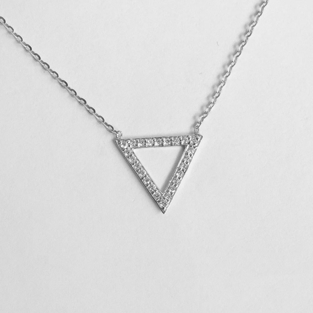 three triangle necklace