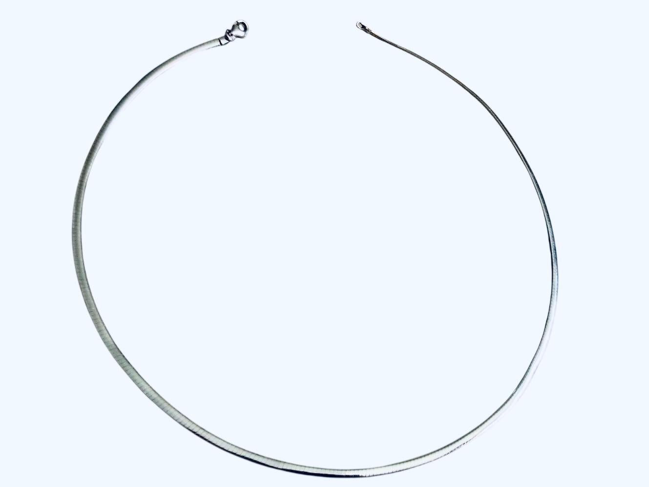 Collar de Eslabones Omega de Oro de 14 K de Doble Tono Renacimiento griego en venta