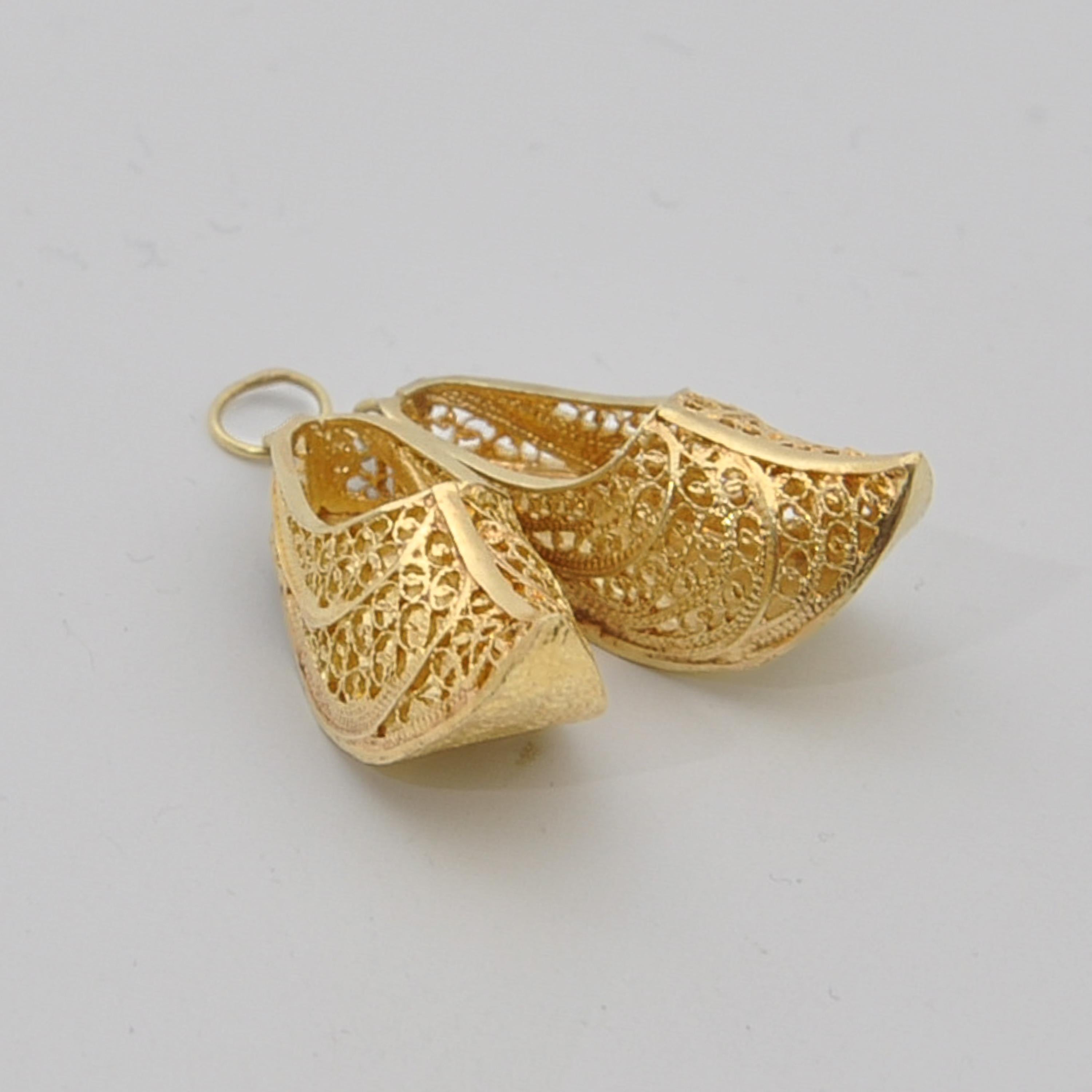 Women's or Men's Vintage Dutch Filigree Clogs 14K Gold Charm