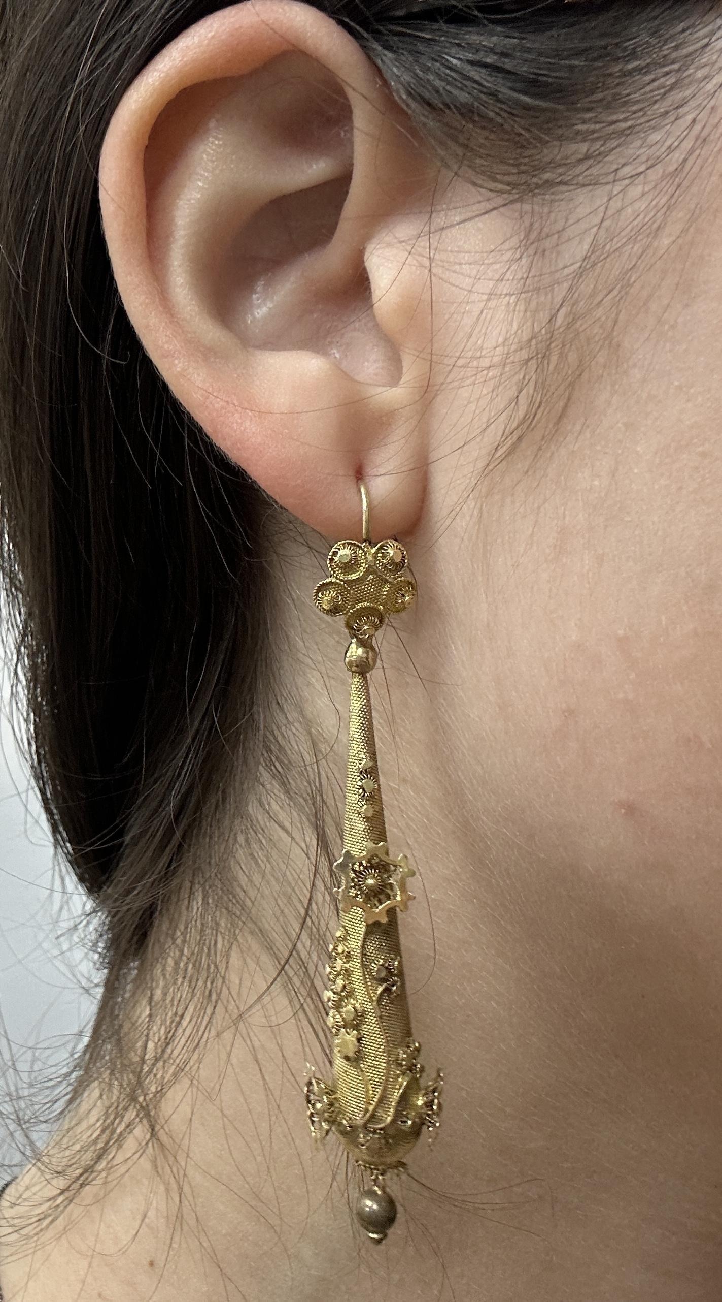 Orecchini in oro 14k in vendita 1