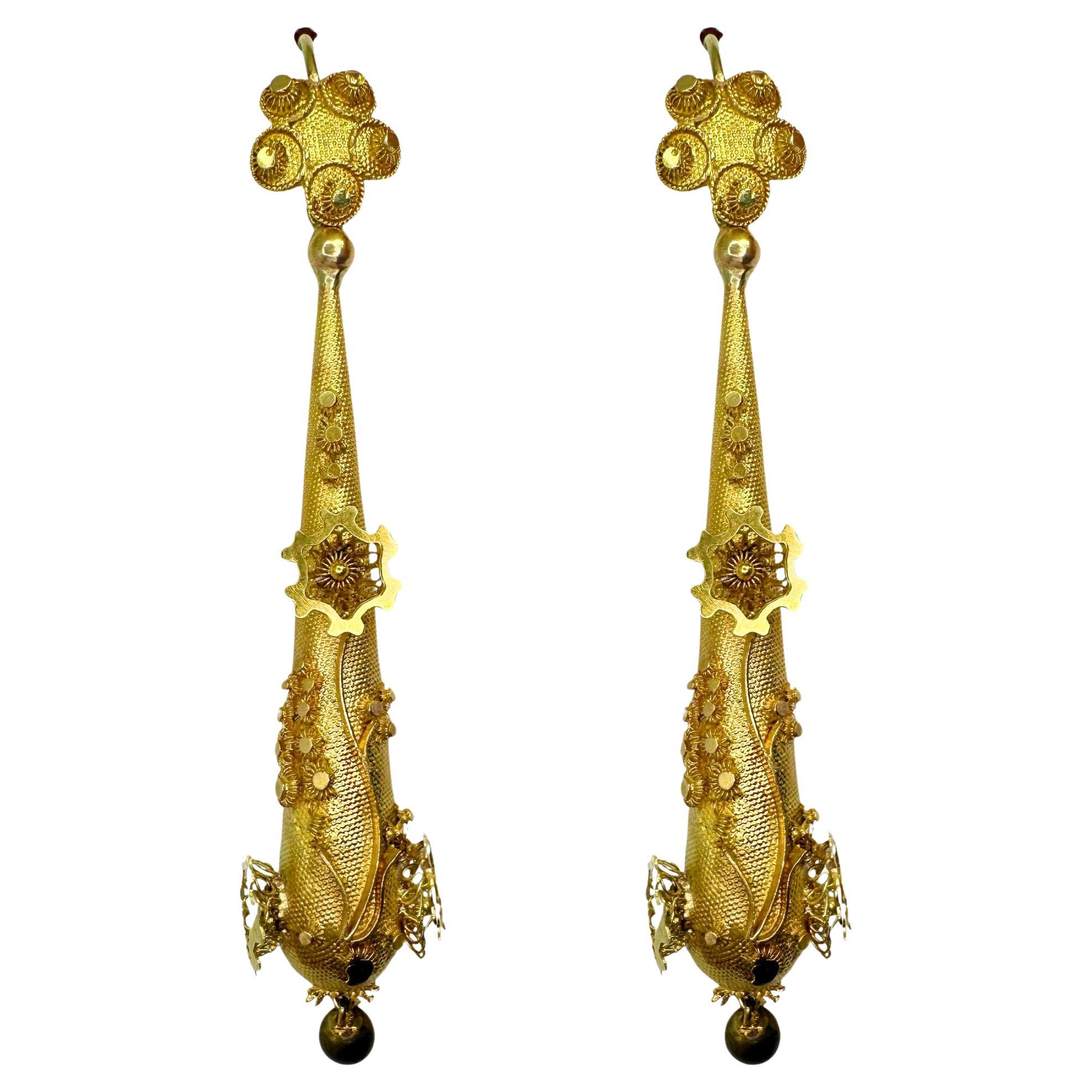 Pendientes de oro de 14k