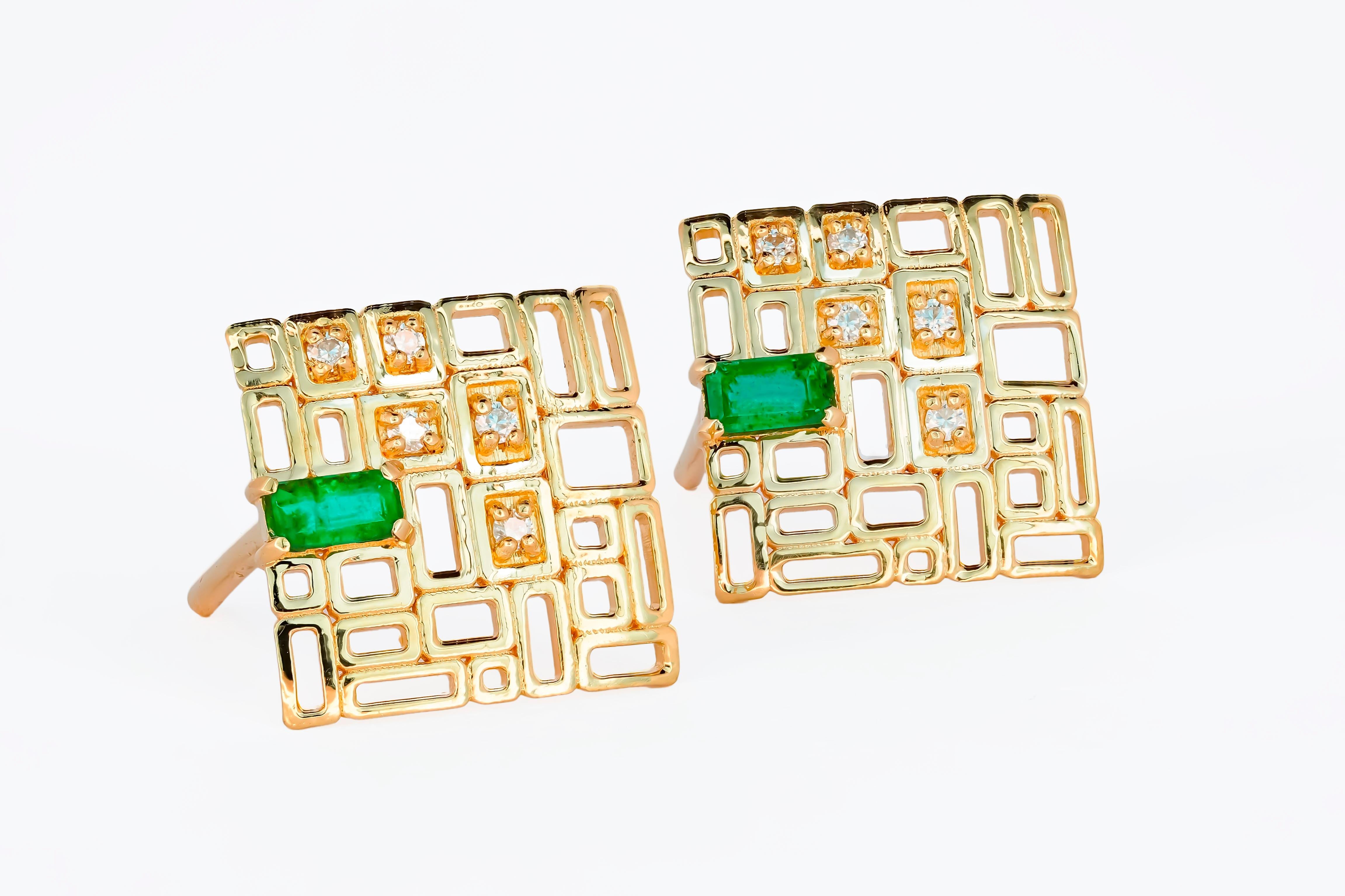 Baguette Cut 14 Karat Gold Earrings Studs with Emeralds and Diamonds For Sale