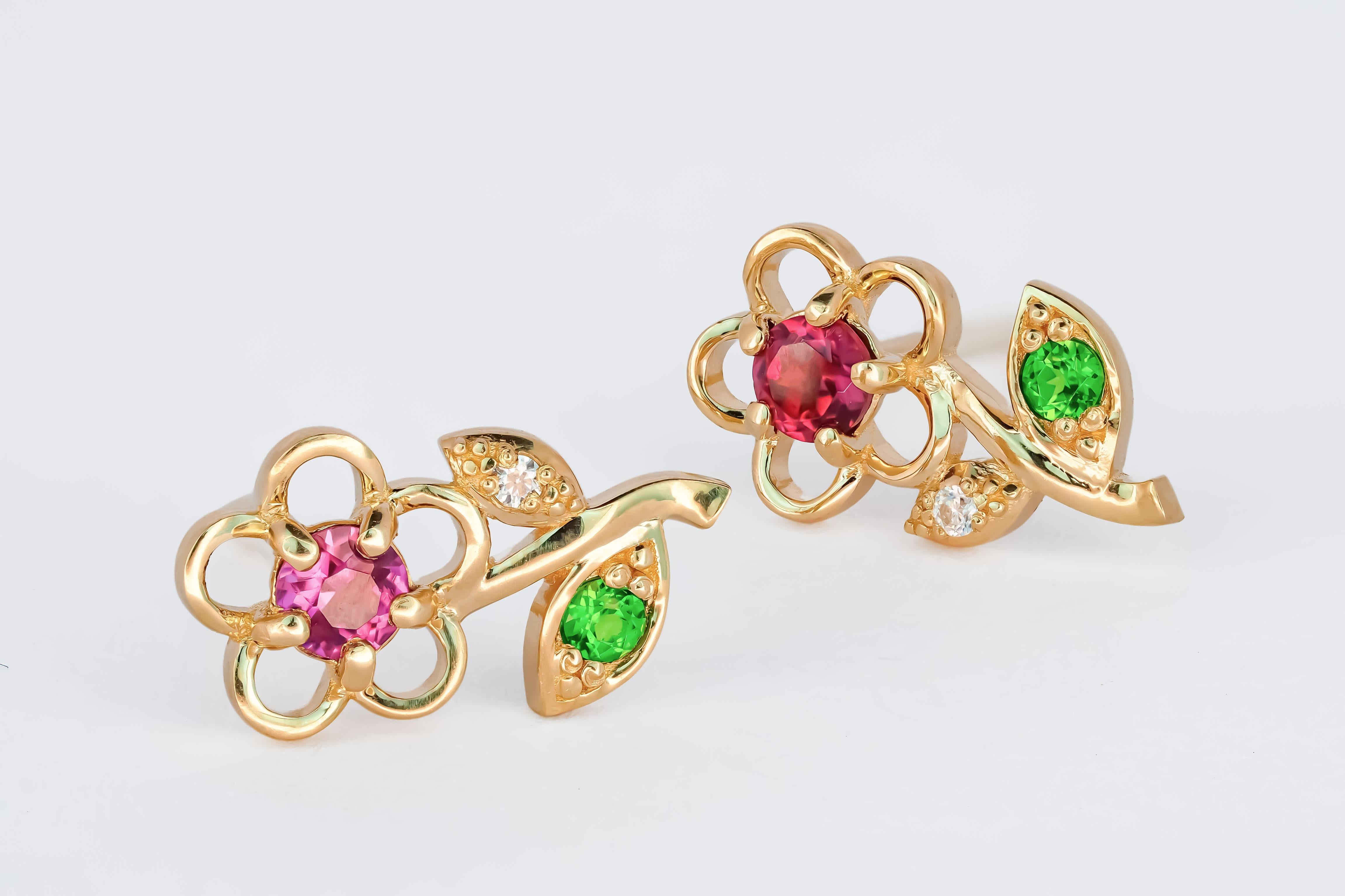 14k Gold Earrings Studs with Garnets, Tsavorites and Diamonds For Sale 2