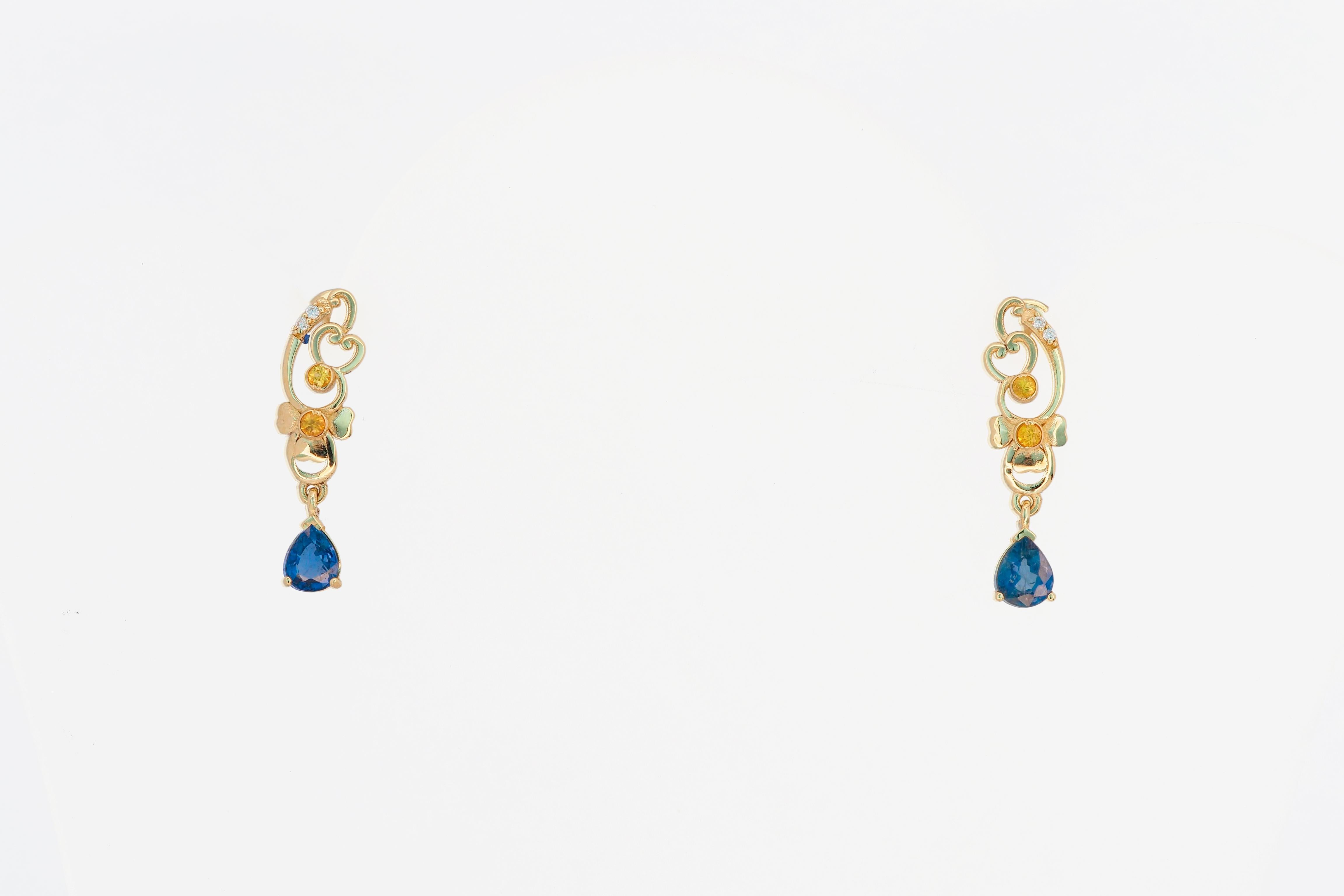 14k Gold Earrings Studs with Sapphires and Diamonds In New Condition For Sale In Istanbul, TR