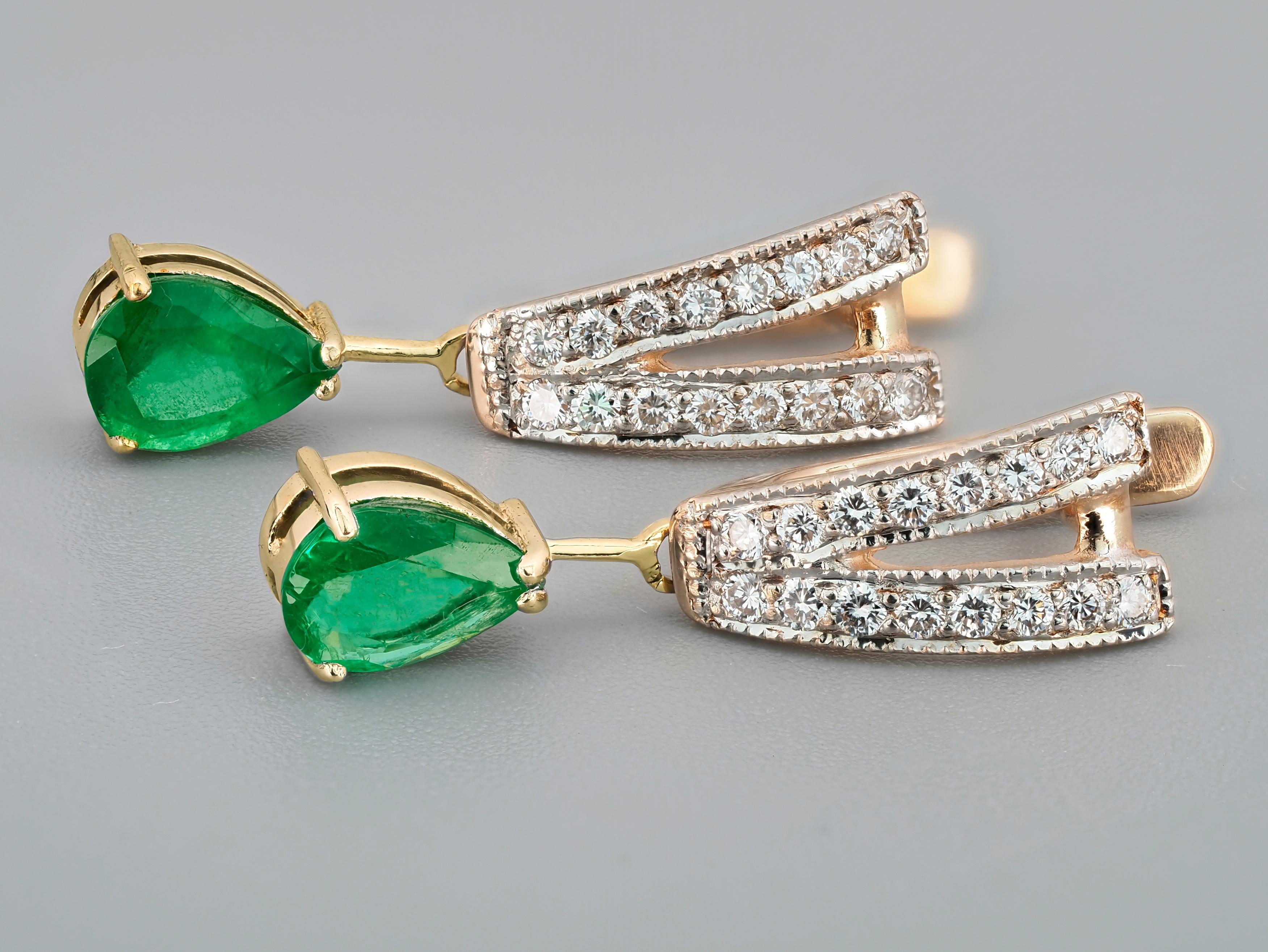 Modern 14k Gold Earrings with Pear Emeralds and Diamonds For Sale