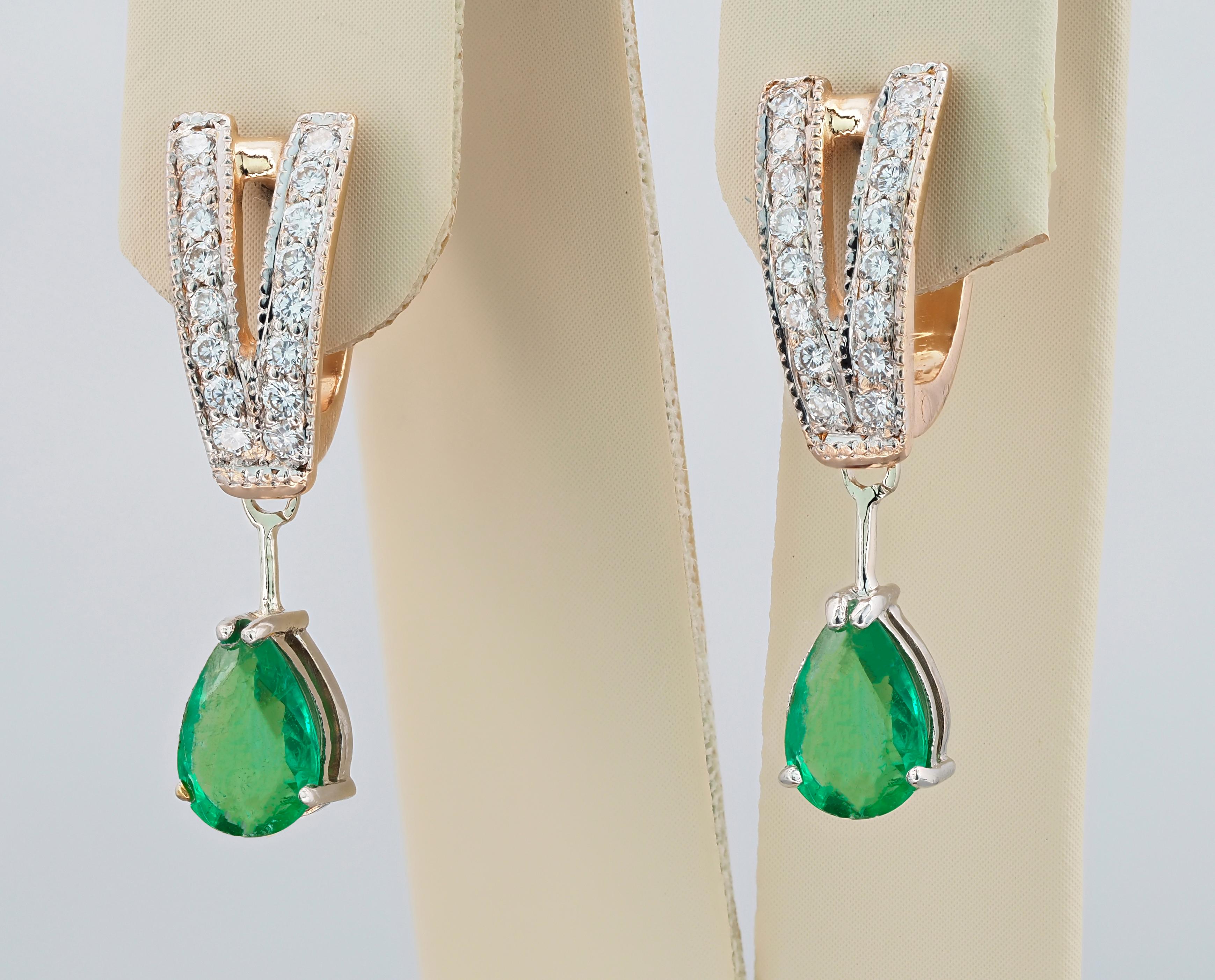 14k Gold Earrings with Pear Emeralds and Diamonds For Sale 1