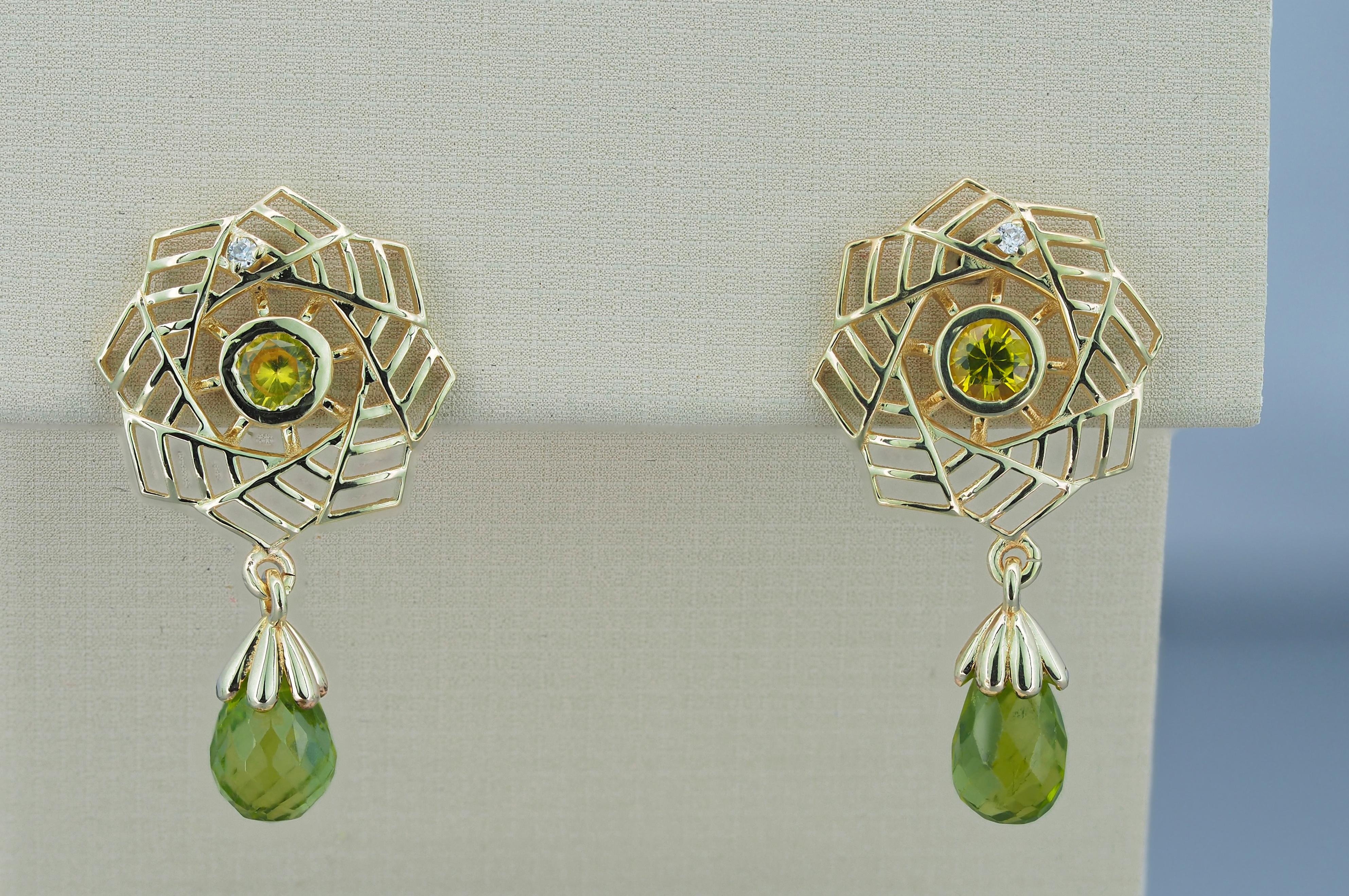 14k gold earrings with peridots, sapphires and diamonds.  In New Condition For Sale In Istanbul, TR