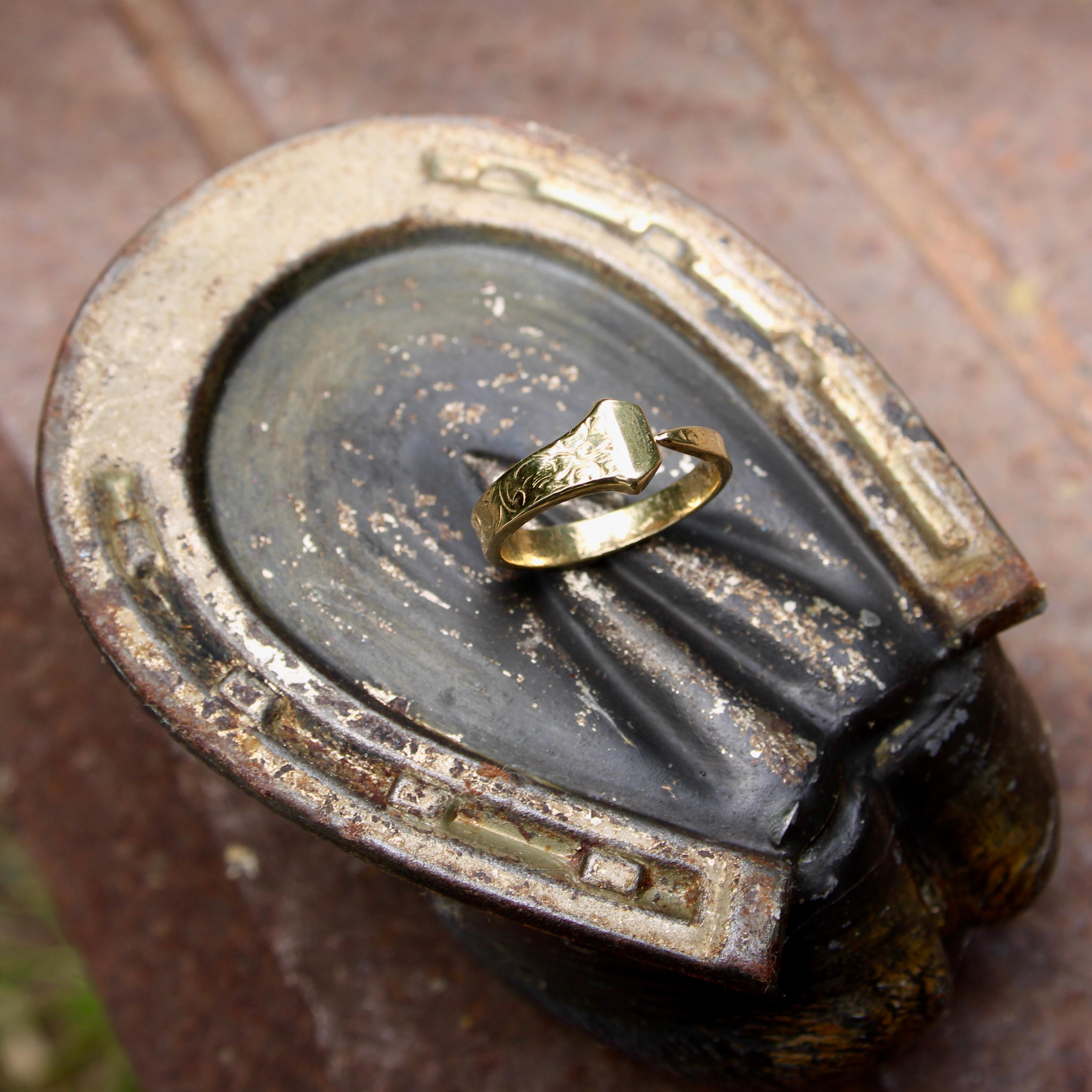 14K Gold Edwardian-Inspired Lucky Nail Ring For Sale 4