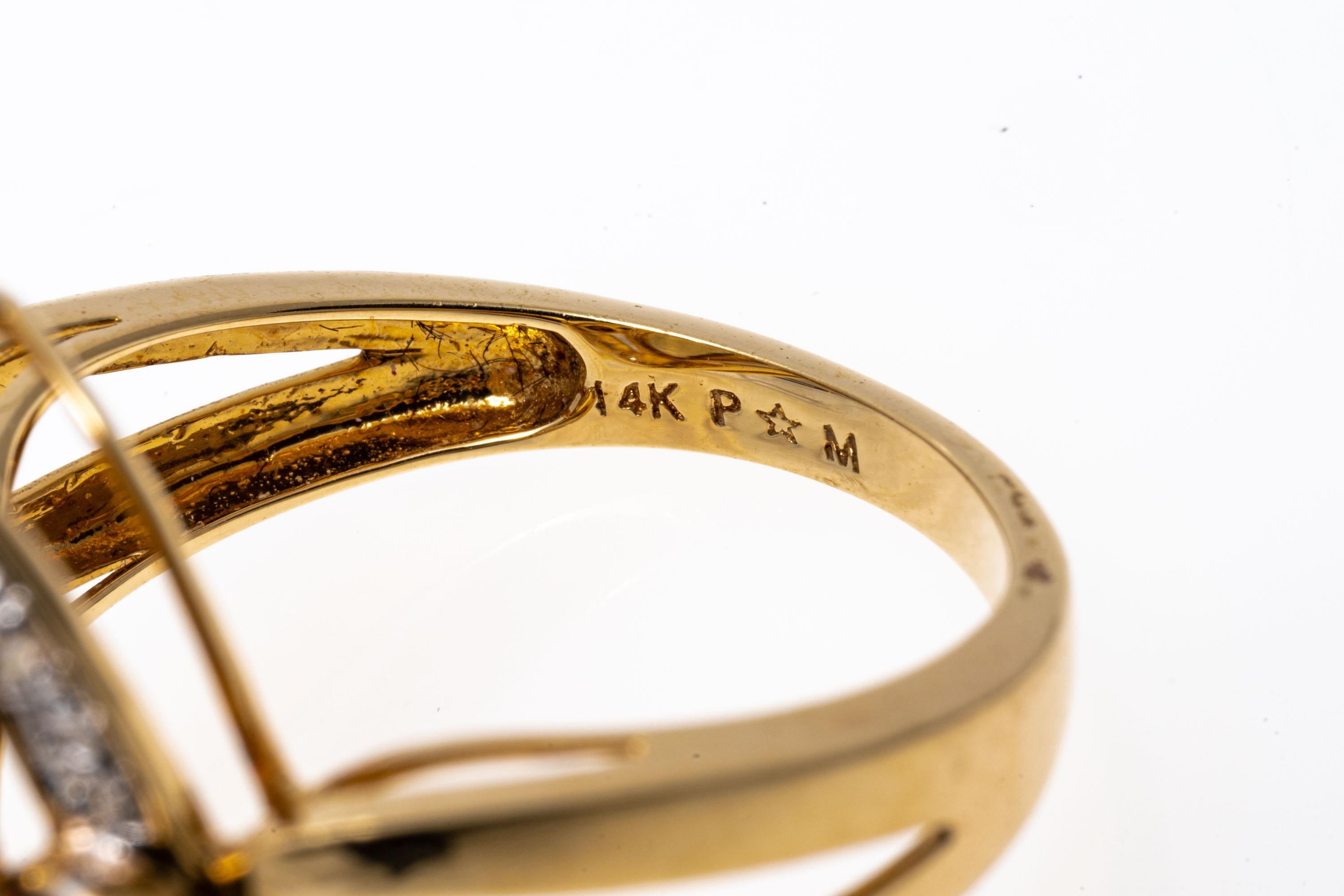 Ring aus 14 Karat Gold, länglicher heller Cabachon-Citrin und Rhodolith-Granat im Zustand „Gut“ im Angebot in Southport, CT