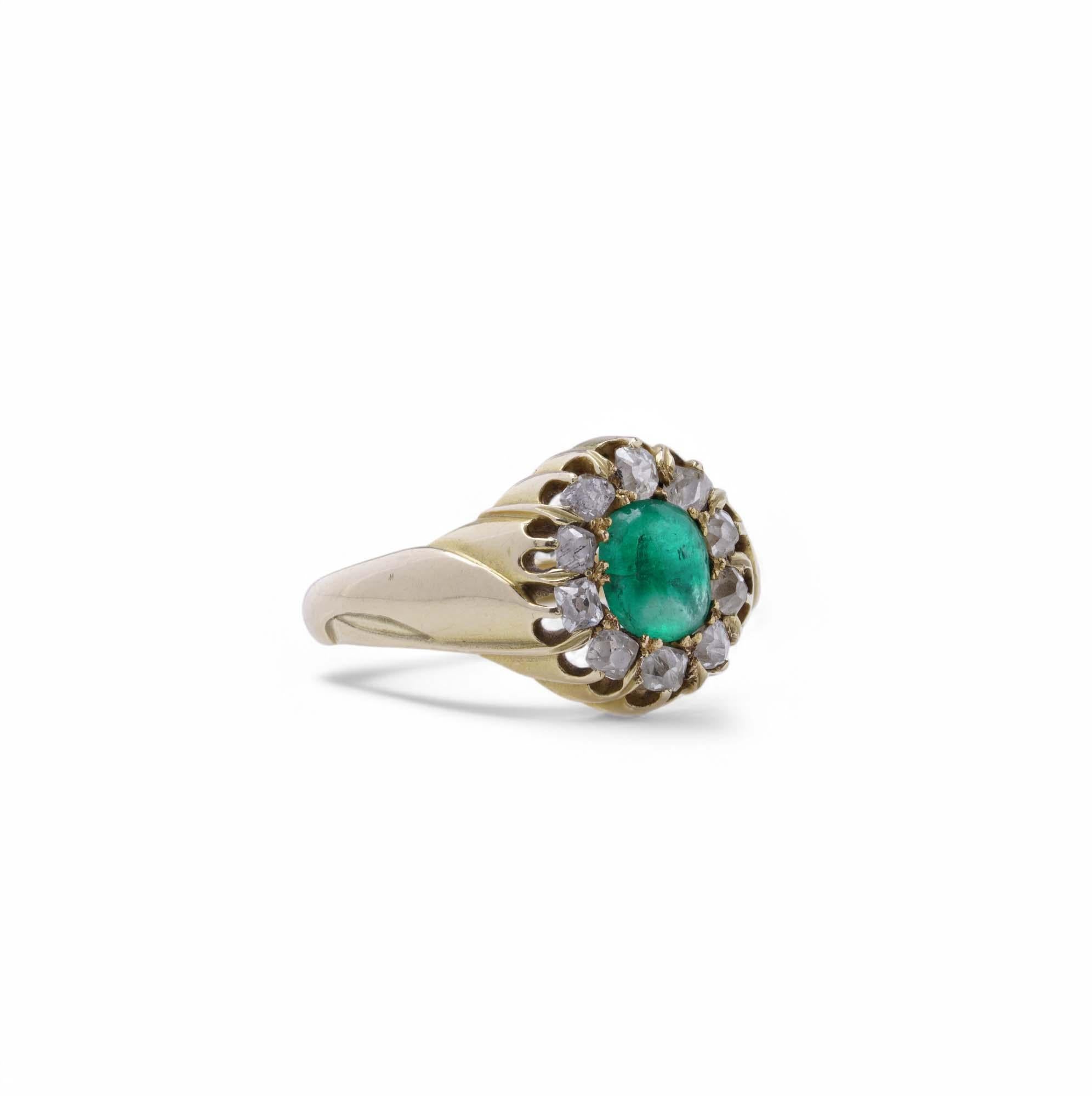 14K Gold Smaragd- und Diamant-Cluster-Ring im Angebot 1