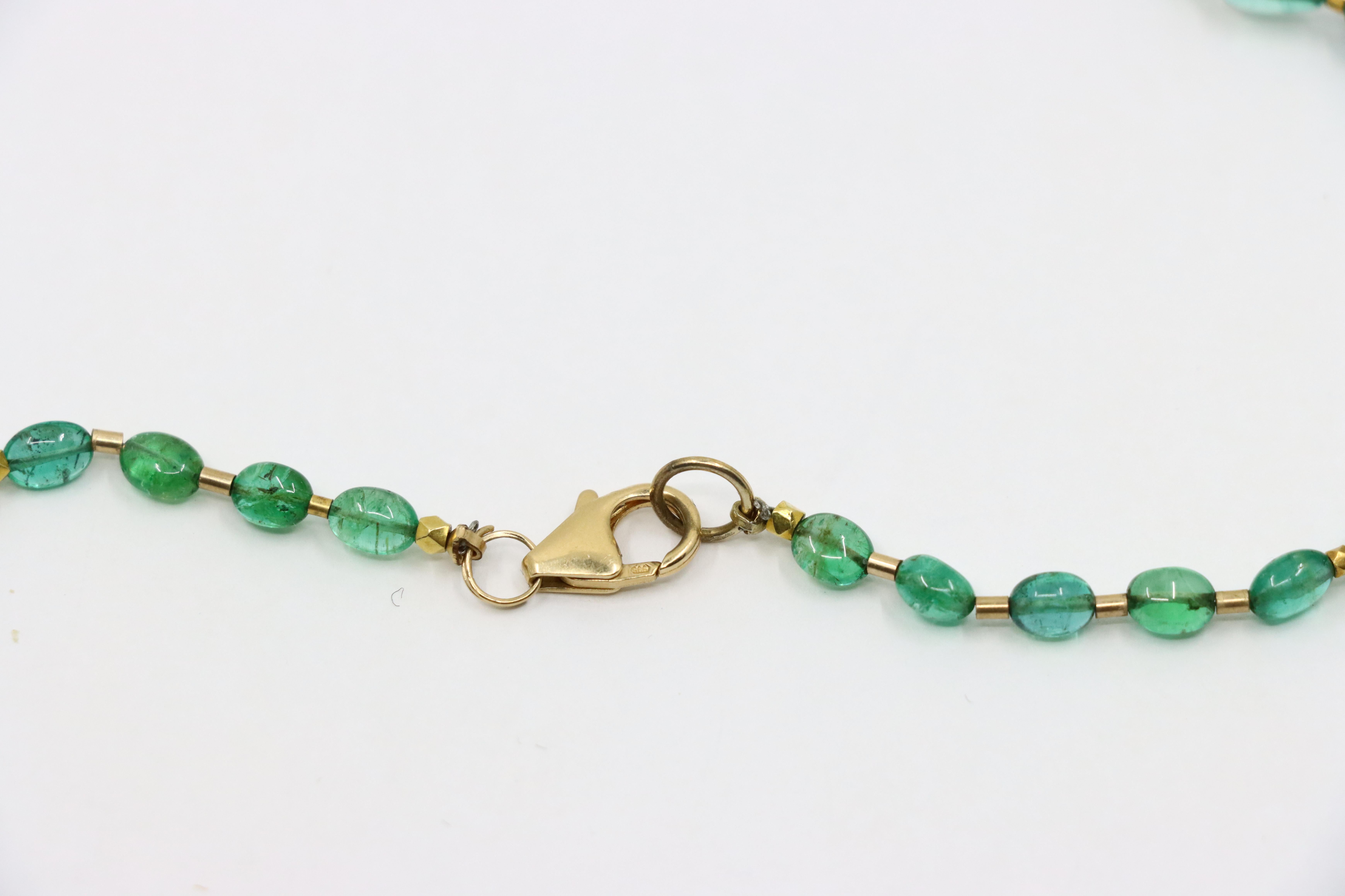 Collana di perle di smeraldo in oro 14K in vendita 2