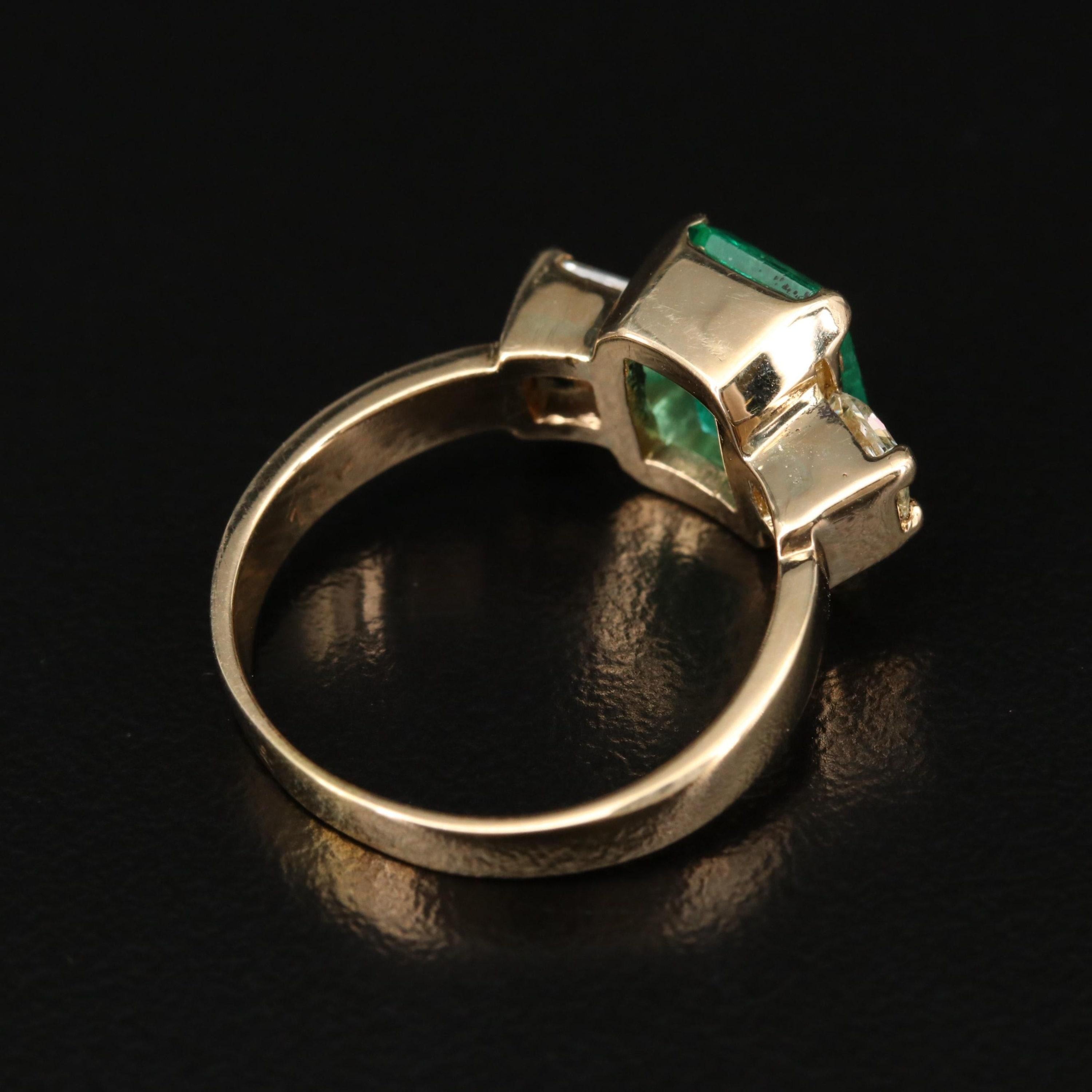 For Sale:  Art Deco 3 CT Certified Natural Emerald and Diamond Engagement Ring in 18K Gold 3