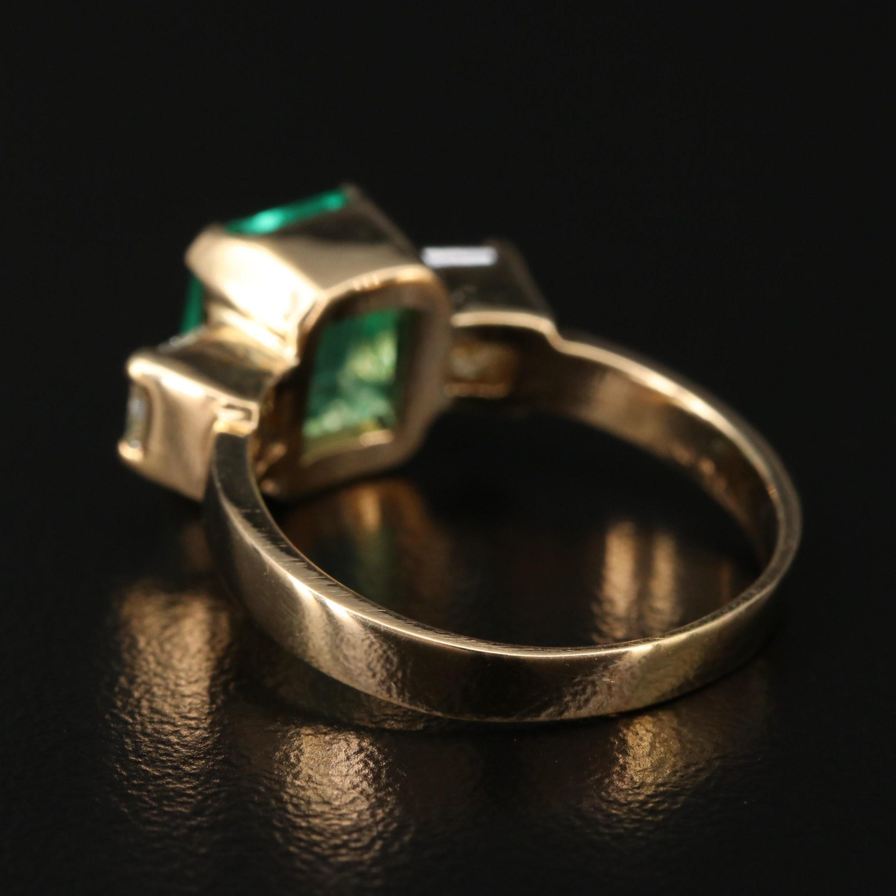 For Sale:  Art Deco 3 CT Certified Natural Emerald and Diamond Engagement Ring in 18K Gold 4