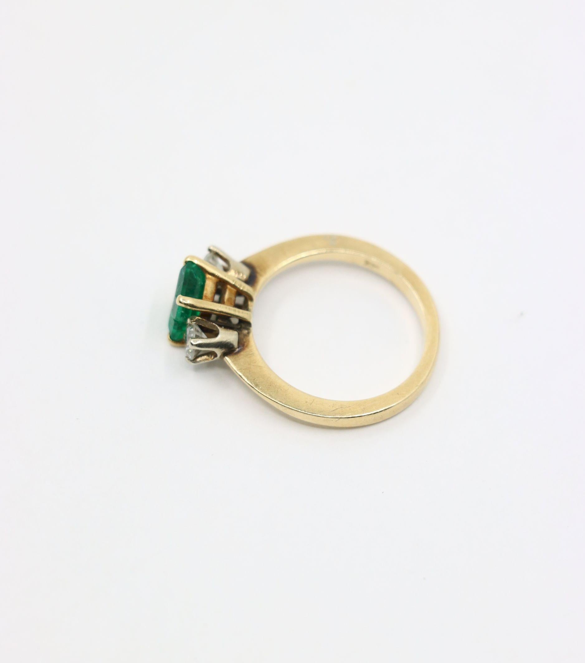 Anillo Diamante Esmeralda Oro 14K Corte esmeralda en venta