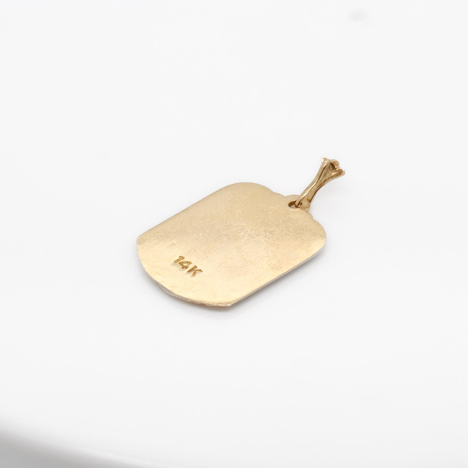 Pendentif ou breloque en or 14K et émail Figural Dix Commandements Tablettes hébraïques en vente 3