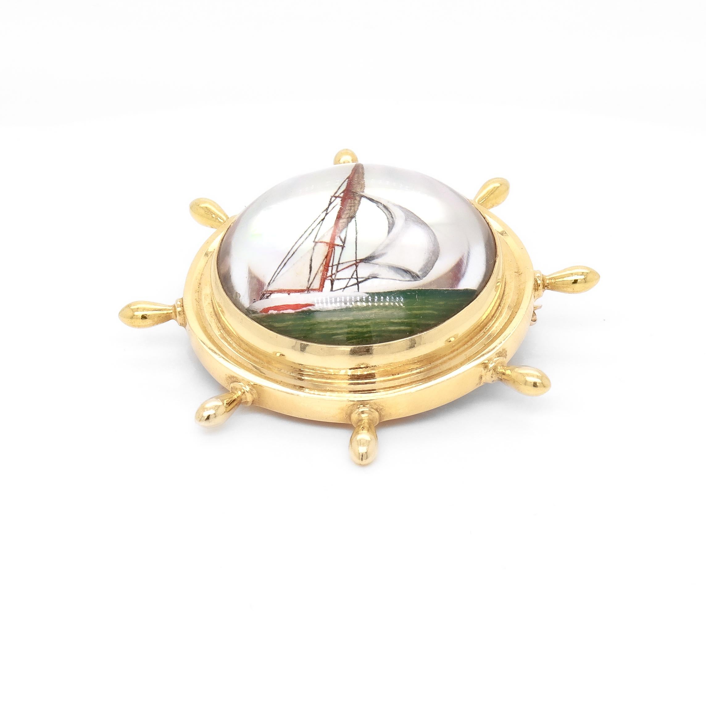 Broche de oro de 14 quilates y cristal de Essex con forma de rueda de barco y velero en el mar en venta 2