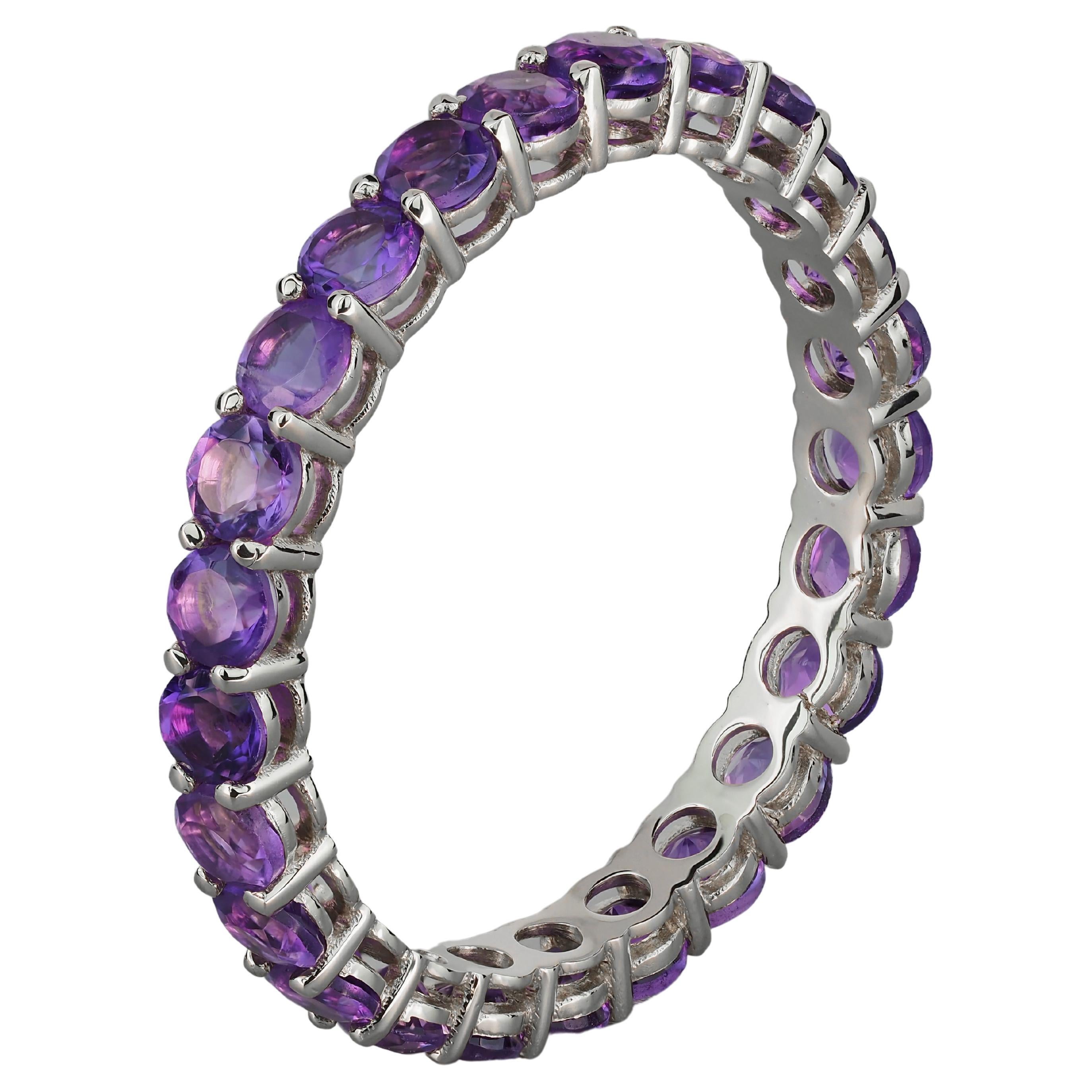 Customizable 14k Gold Eternity Ring Band with Round Amethysts, Amethyst  Stacking Ring For Sale at 1stDibs